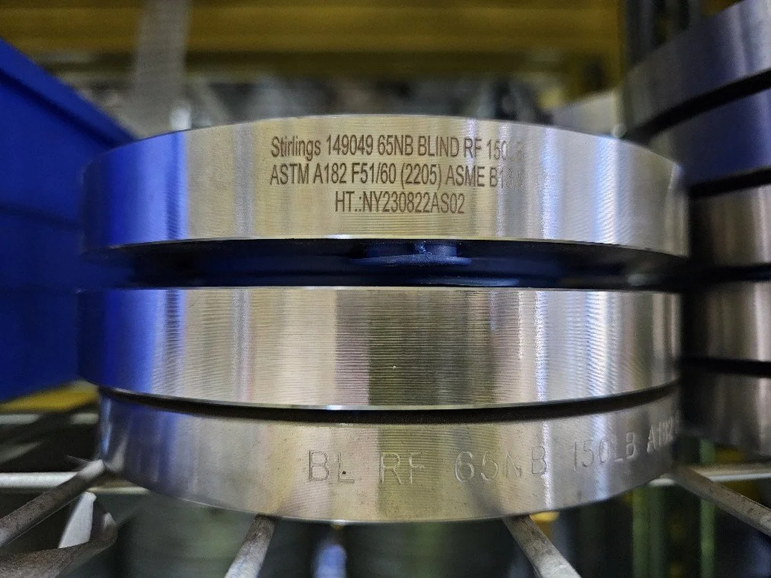 Duplex Stainless steel benefits from the properties of both Ferritic and Austenitic Stainless steels: high tensile strength, corrosion resistance, stress corrosion cracking resistance, toughness, ductility, and cost effectiveness. 

Duplex is thus a 