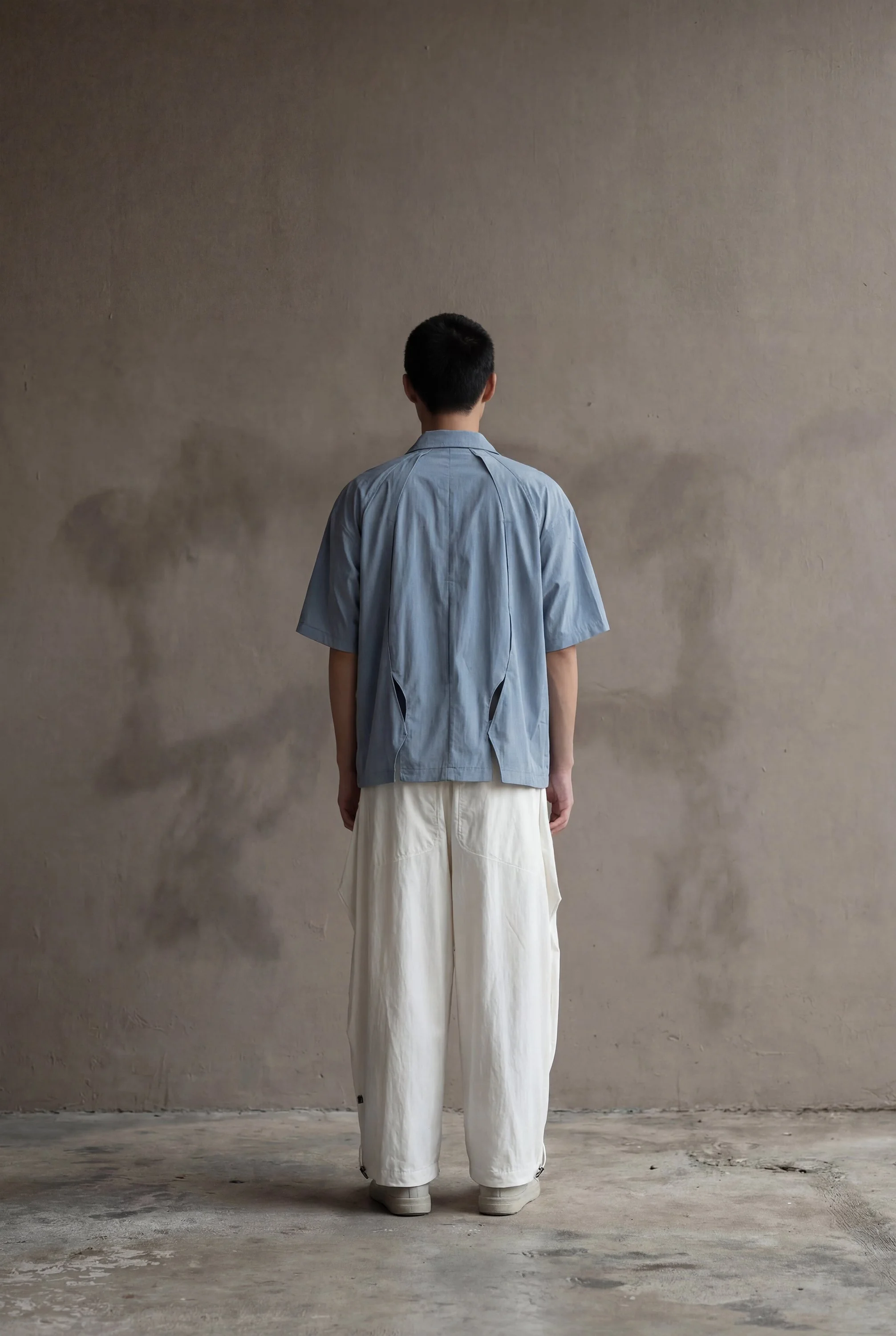 oqLiq_26ss_lookbook  (3).jpg