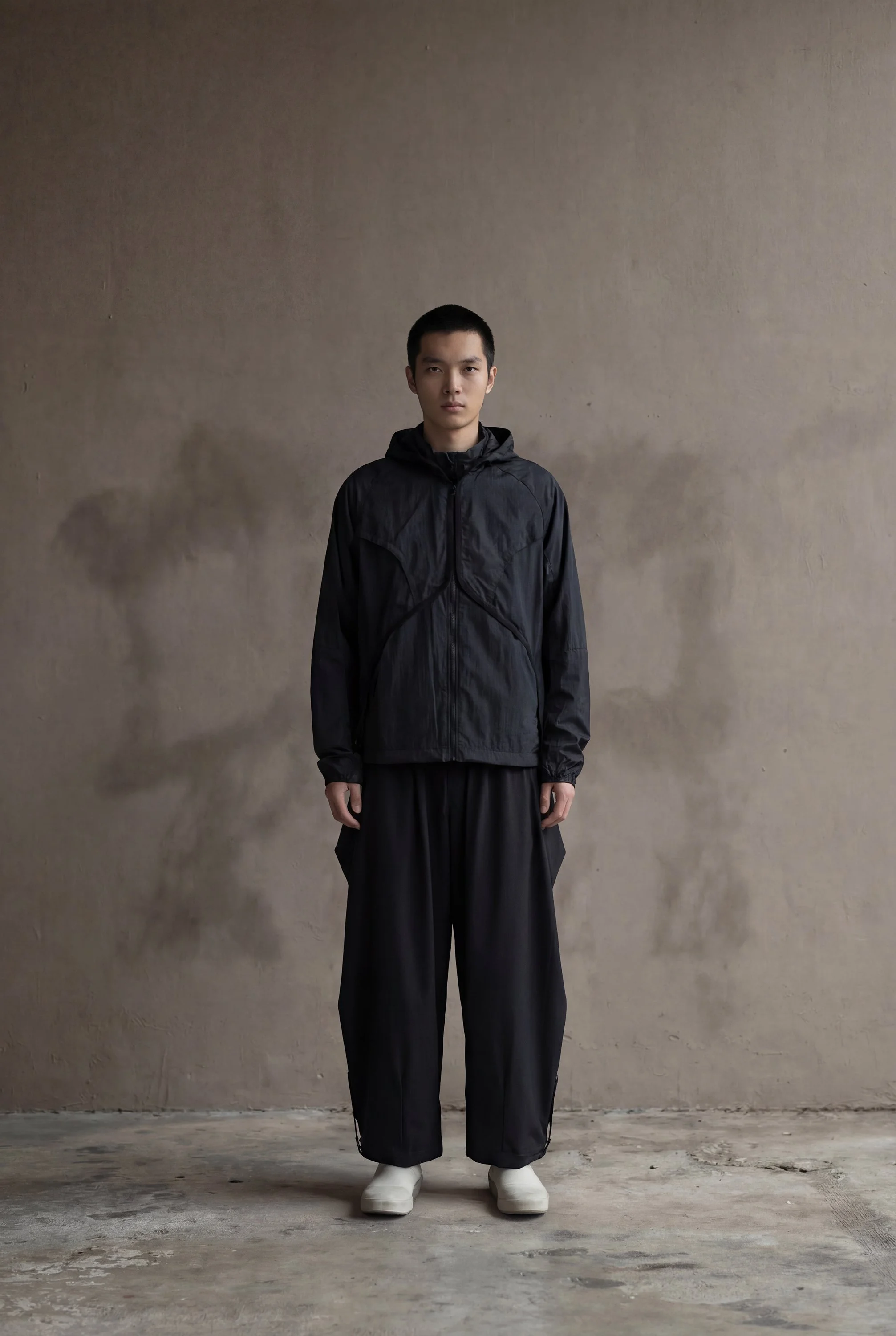 oqLiq_26ss_lookbook  (25).jpg