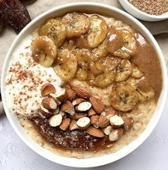 Caramel Date Porridge