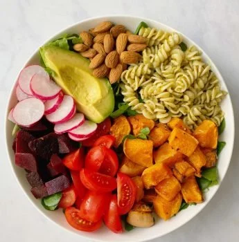 Pasta &amp; Veggie Buddha Bowl