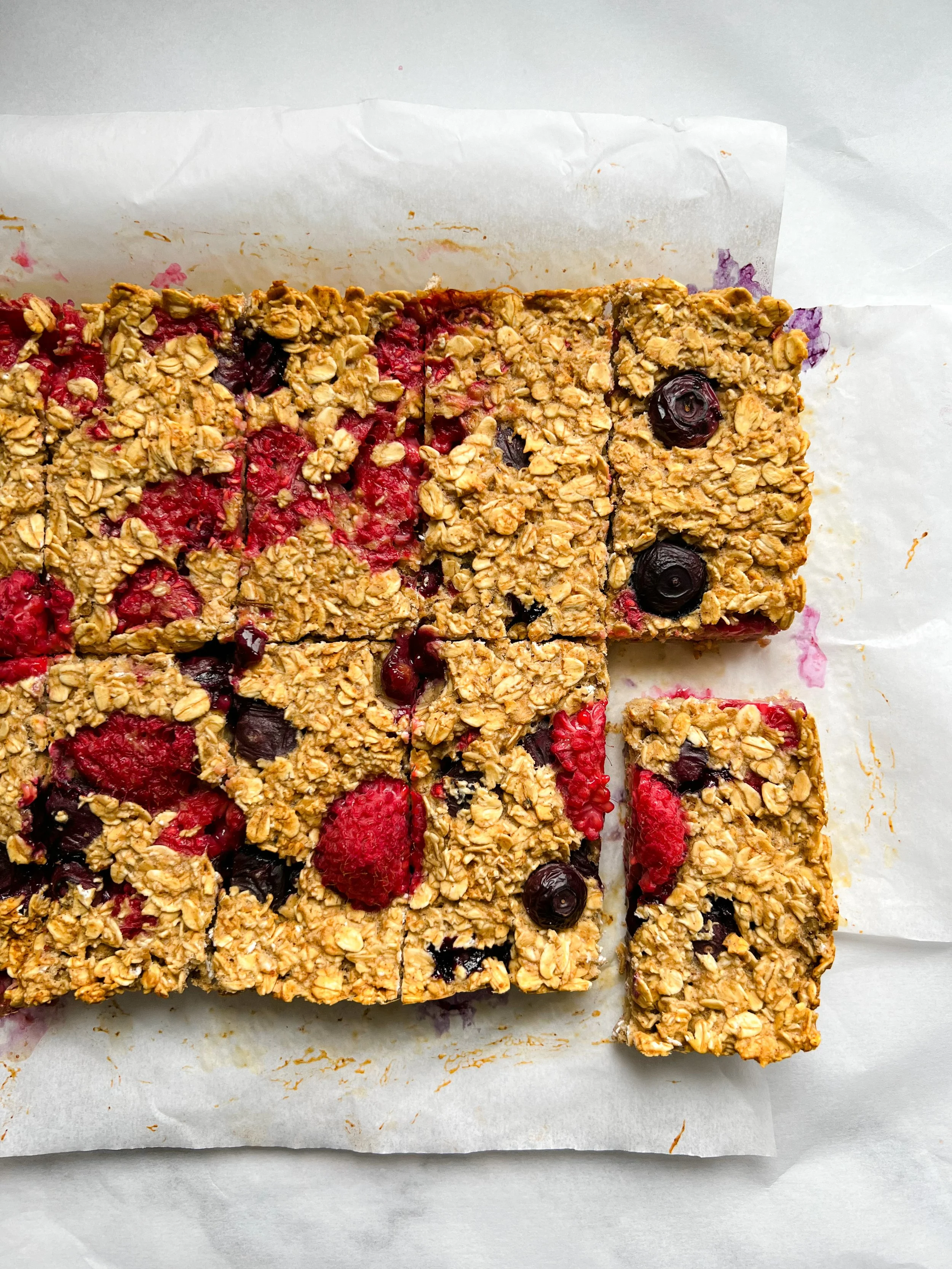 Berry Oat Bars