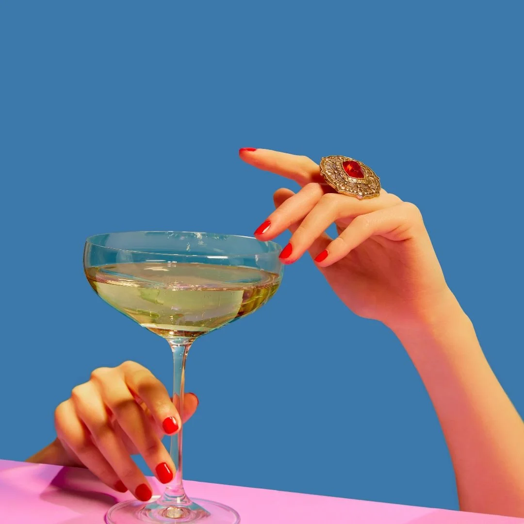  Navigating the Holiday Spirits - Drinking Mindfully This Festive Season