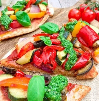 Veggie Pitta Pizzas