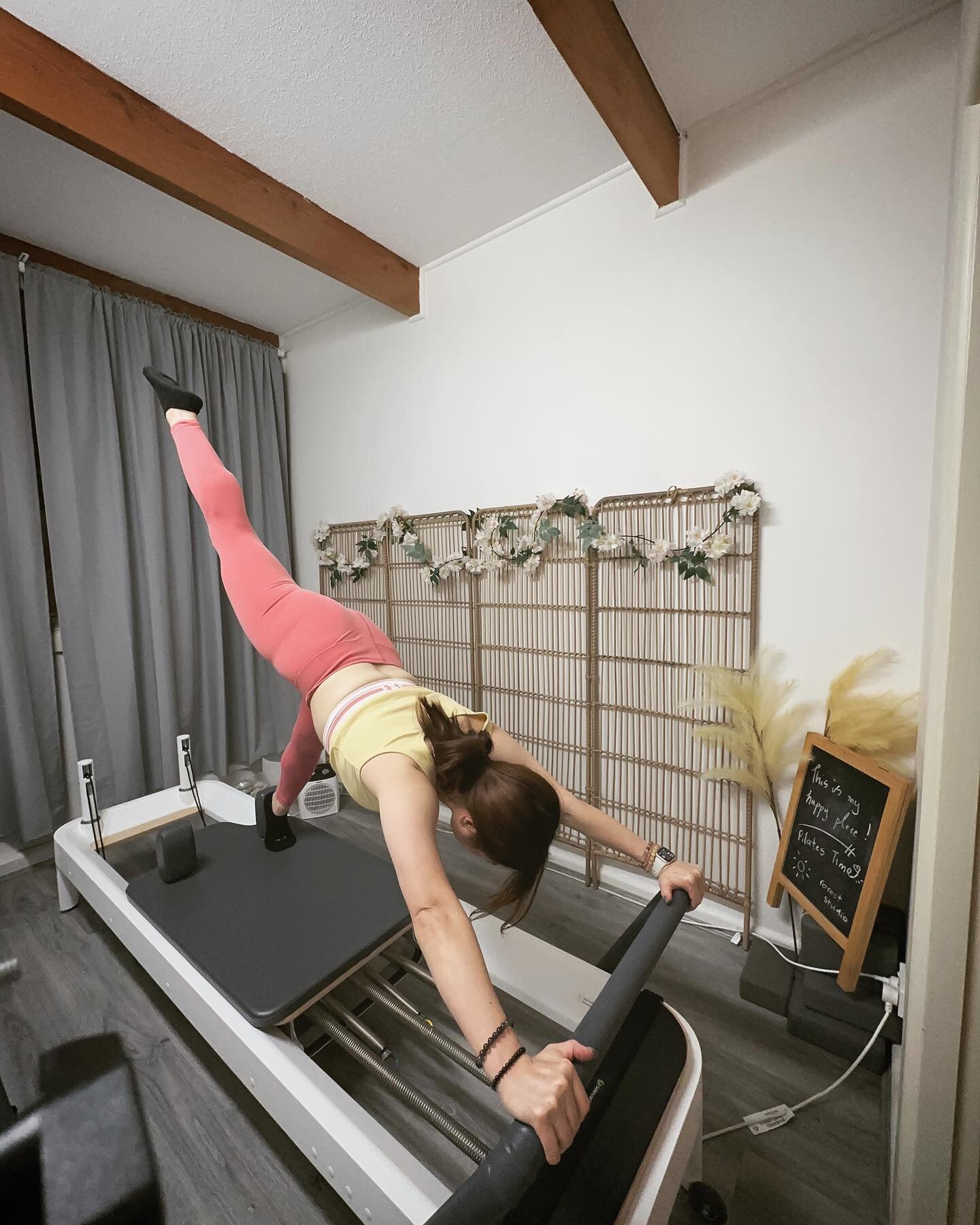 Breath, balance, and core strength&mdash;the pillars of a transformative Pilates practice. Engage your core, the powerhouse within, for stability and fluid movement. Embrace these foundations to unlock your body's true potential. #PilatesJourney #Min
