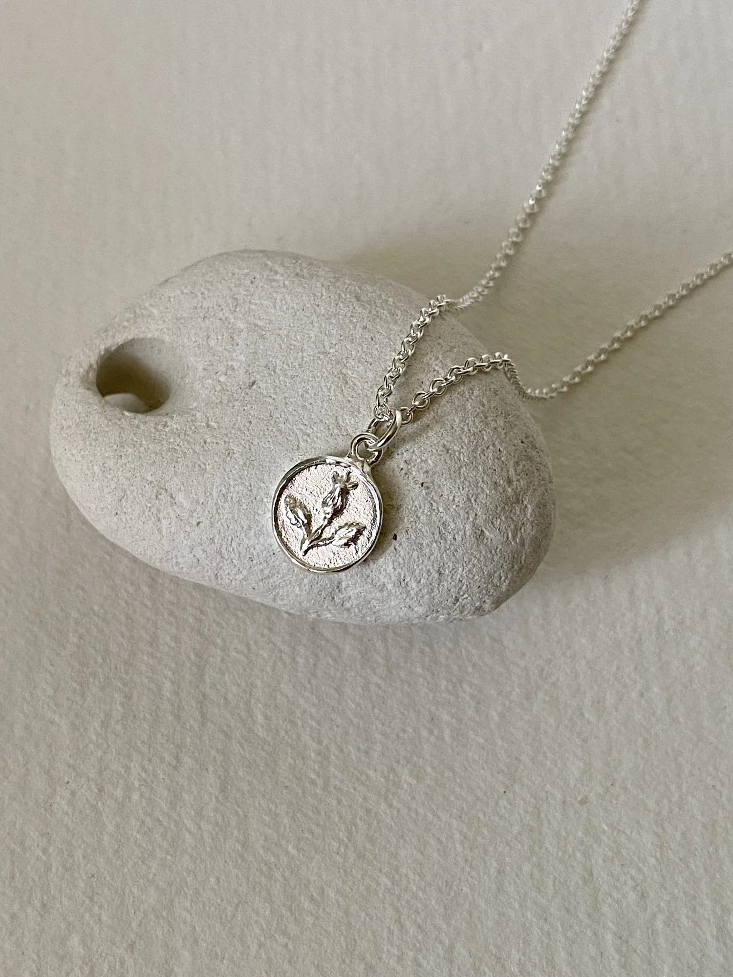 Silver Hamsey Belle Pendant — Melanie Ostler Jewellery