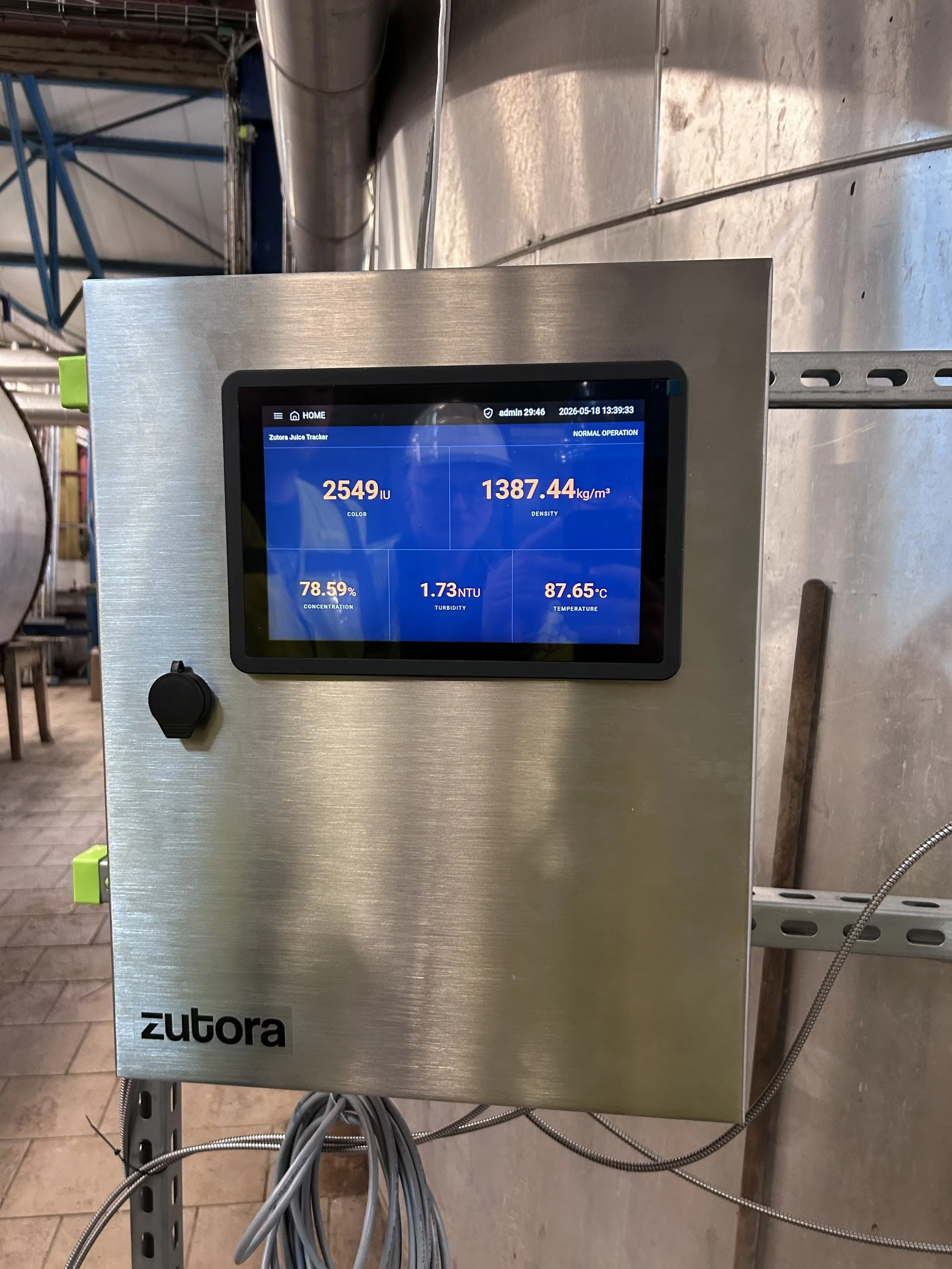 Zutora JuiceTracker device.