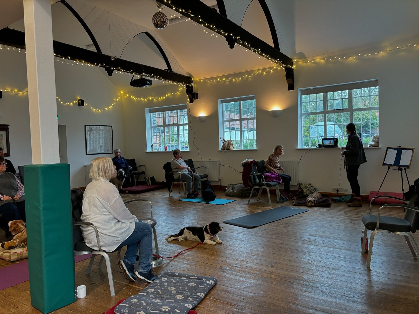Sunday 20th October I had the pleasure of teaming up with Katy at Time for Pooch to run our massage and physiotherapy combined workshop. We had an awesome day meeting some lovely new dogs, and seeing a few familiar faces too! 🥰 

We will be running 