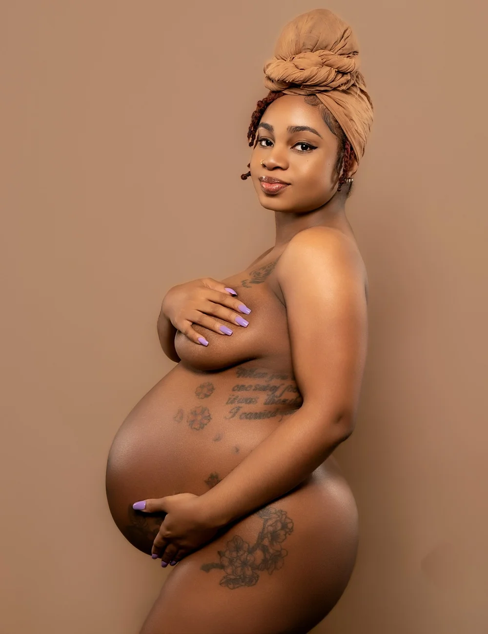 Maternity portrait session in Baltimore, Maryland by Marcus Gregory Photography