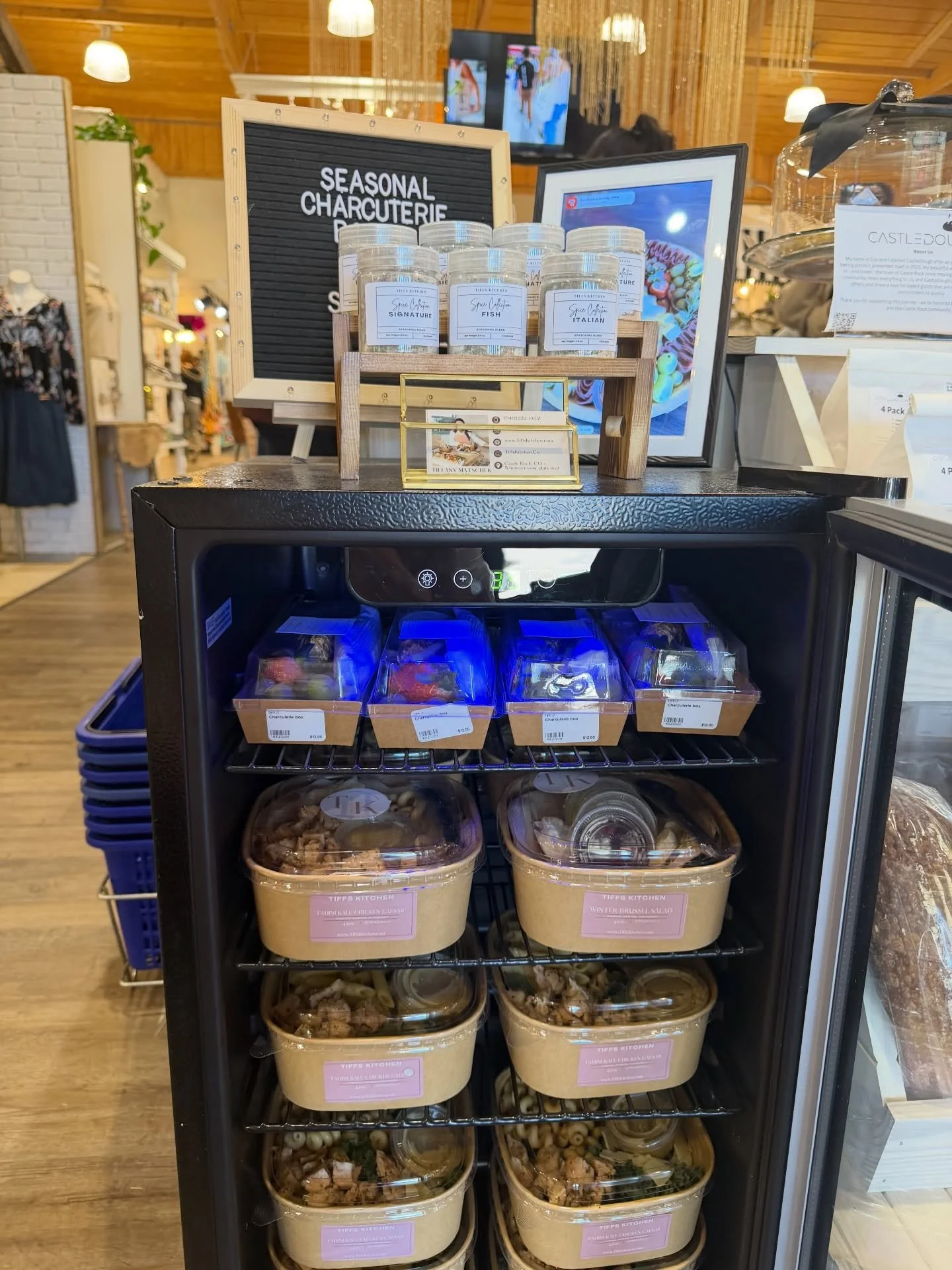 If the fridge is full, you know it&rsquo;s a good week! 

Grab and go meals + charcuterie 🍇

Located inside the Emporium 🫶🏼