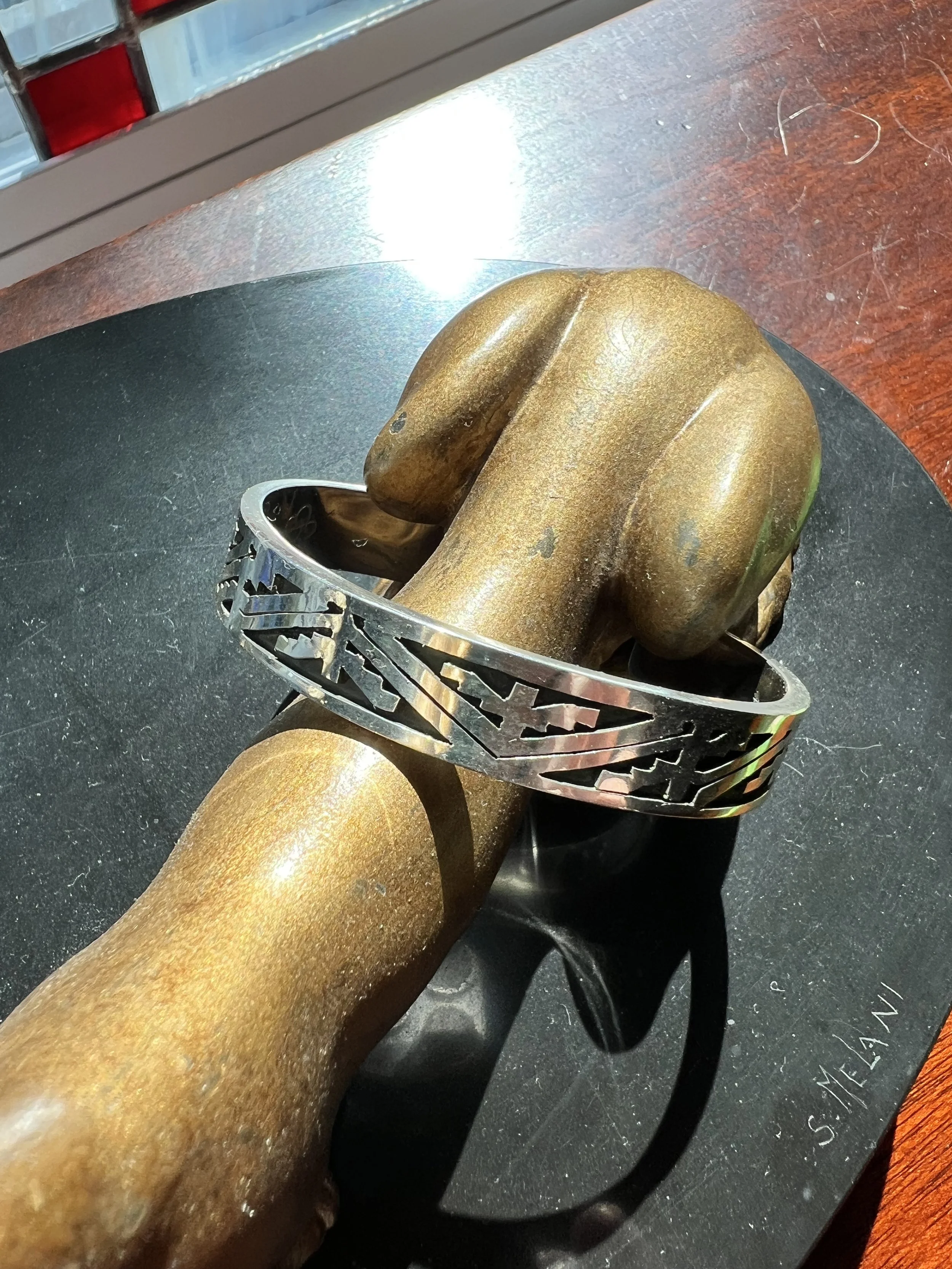 Zuni Cuff (2).jpeg