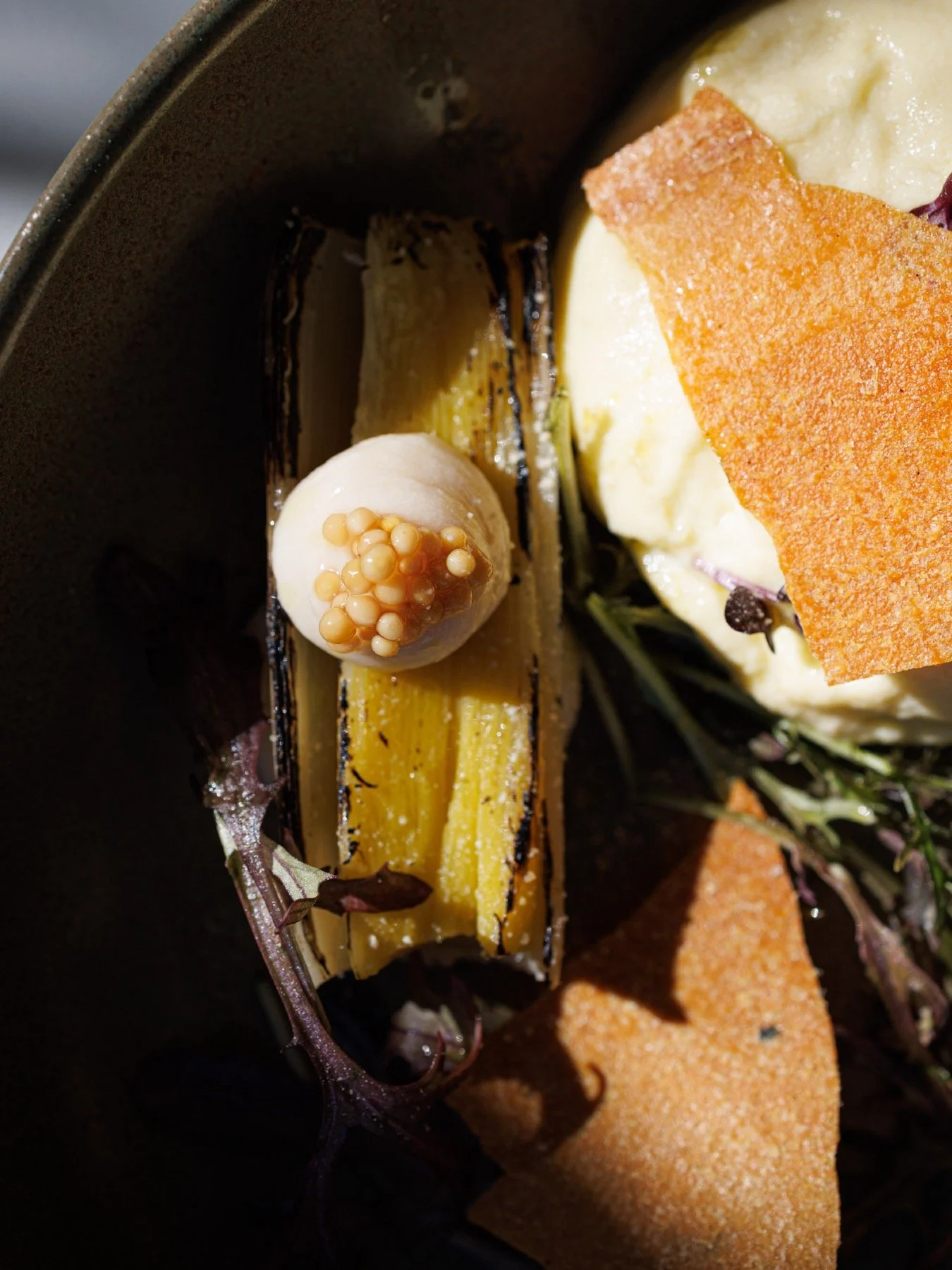 VEGGIE Lover Alert 💚 
👉🏻 Poireau / Moutarde / Pickles / Levure torr&eacute;fi&eacute; 

Le v&eacute;g&eacute;tal qui a du r&eacute;pondant, sans faire semblant. Team veggie convaincue ou curieux de passage ?
On veut vos avis en commentaire 👇🔥

S