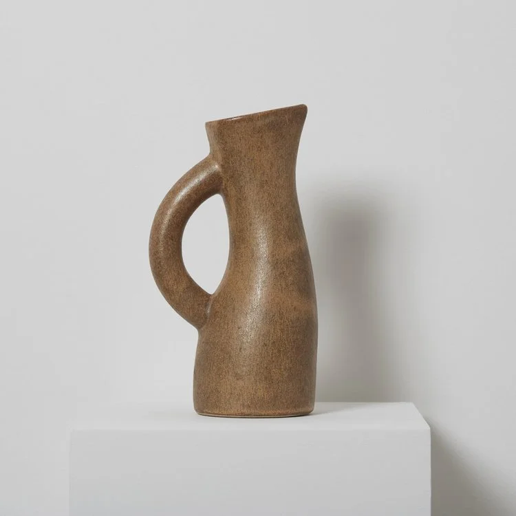 MAH_JUG0001b.jpg