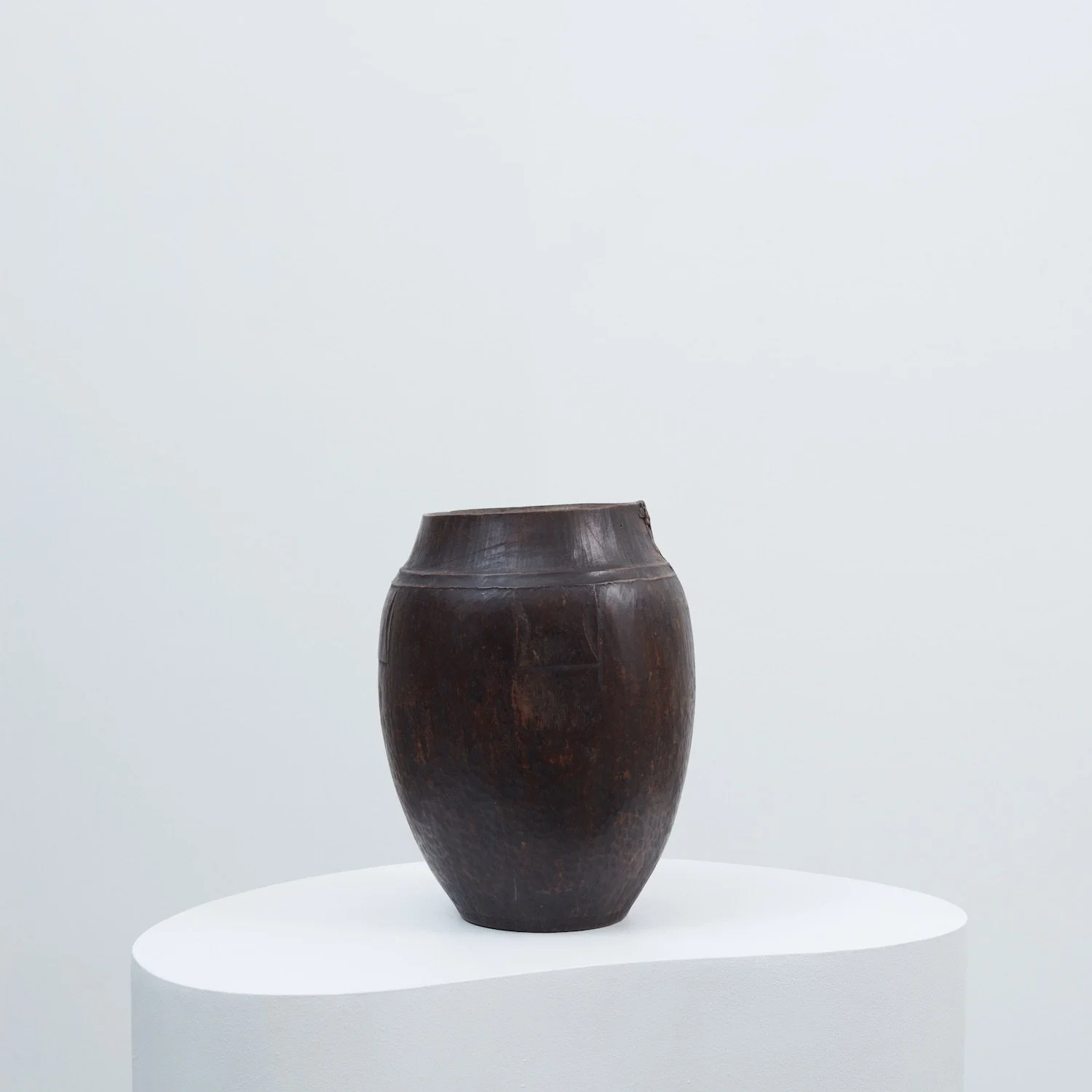 MAH_VASE049 C.jpeg