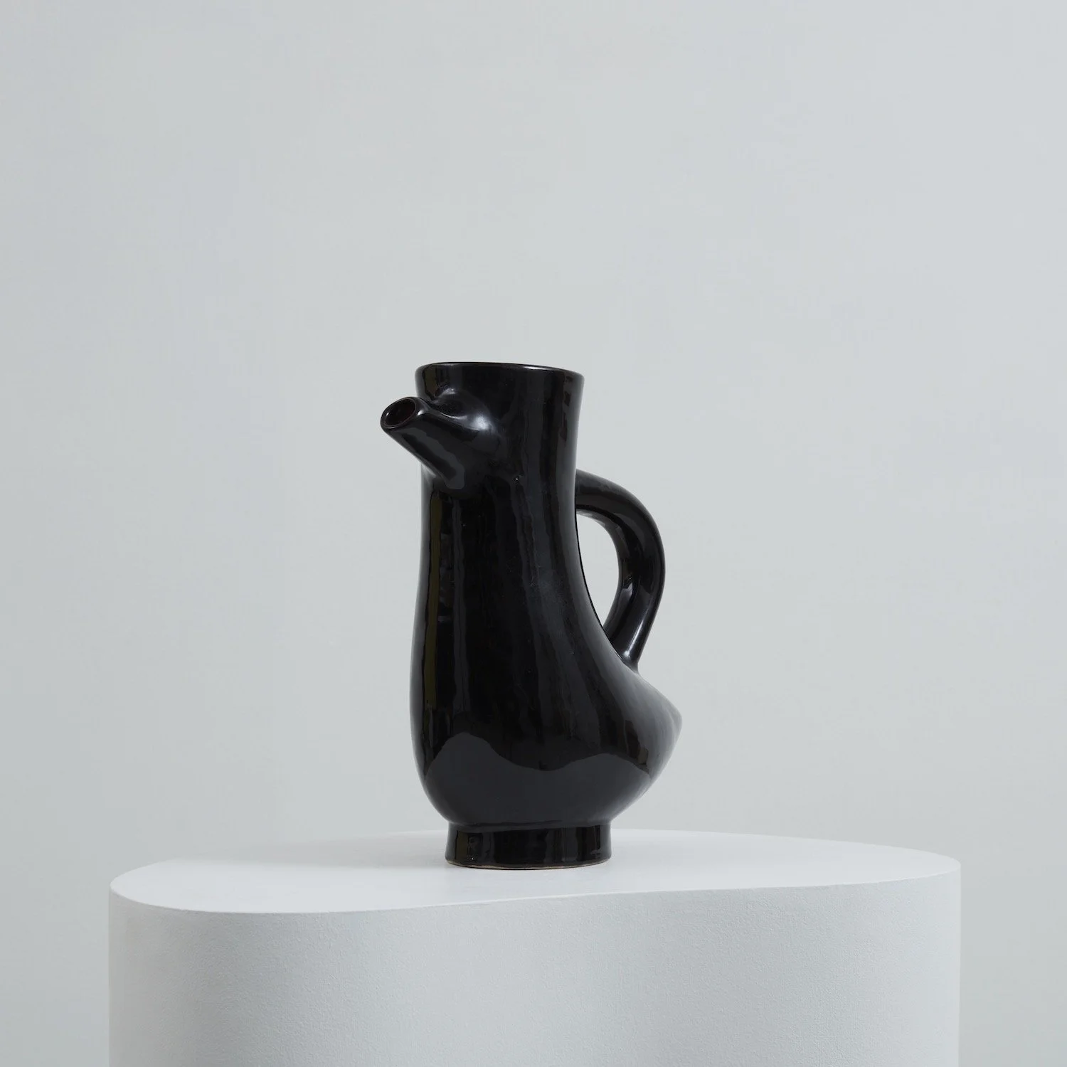 MAH_VASE057 B.jpeg