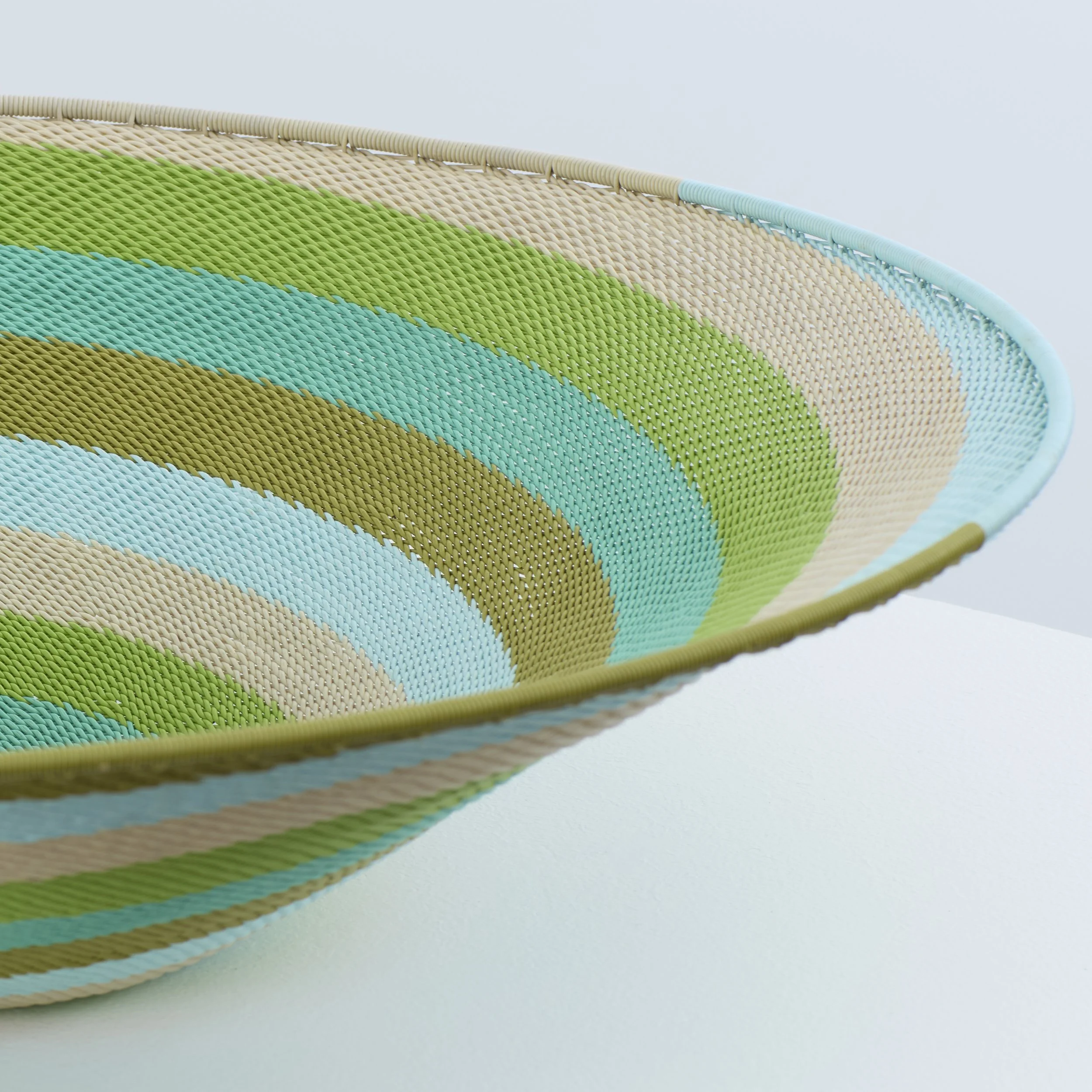 BOWL047-C.jpg