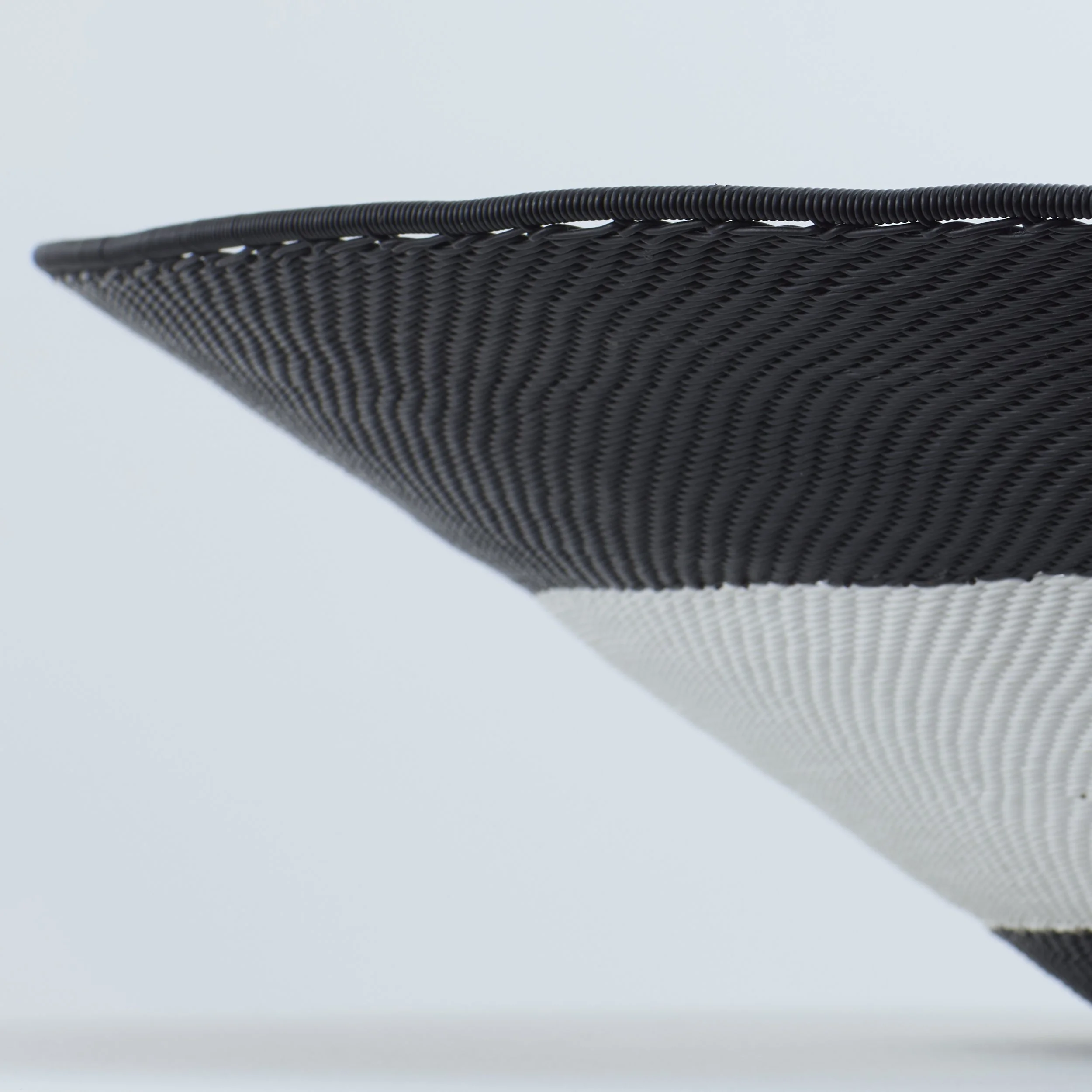 BOWL045-C.jpg