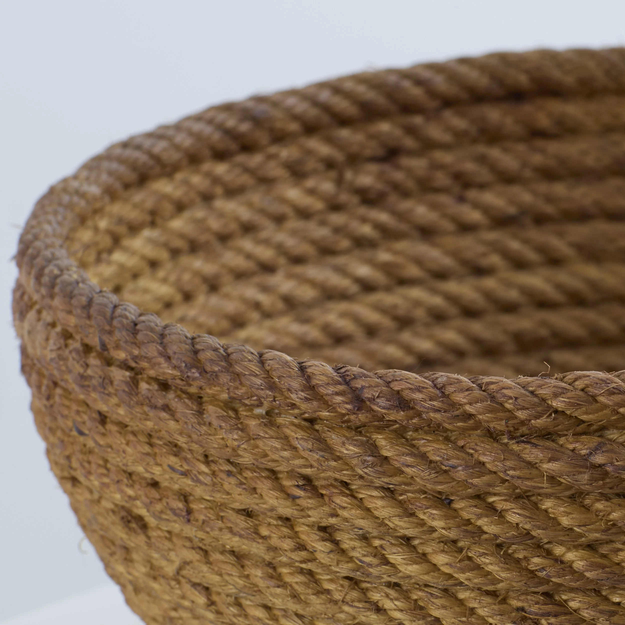 BOWL044-E.jpg