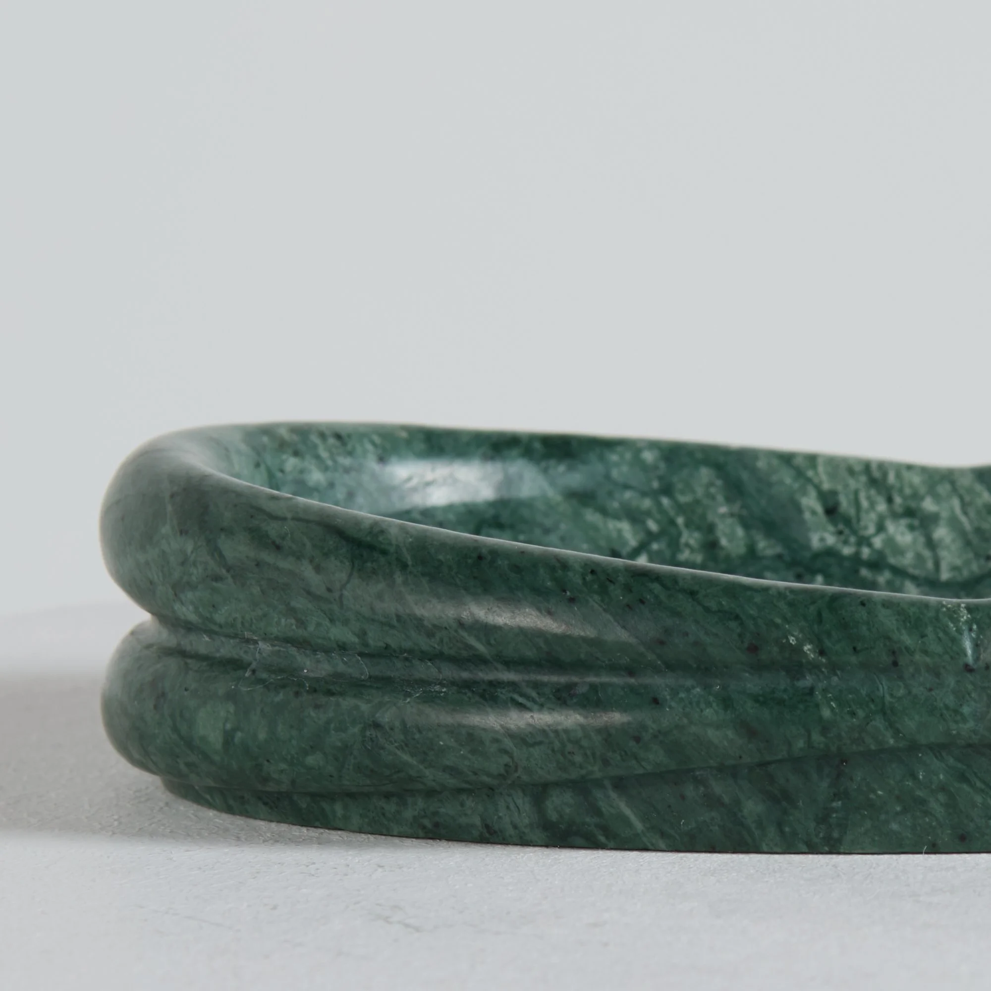 BOWL053-04.jpg
