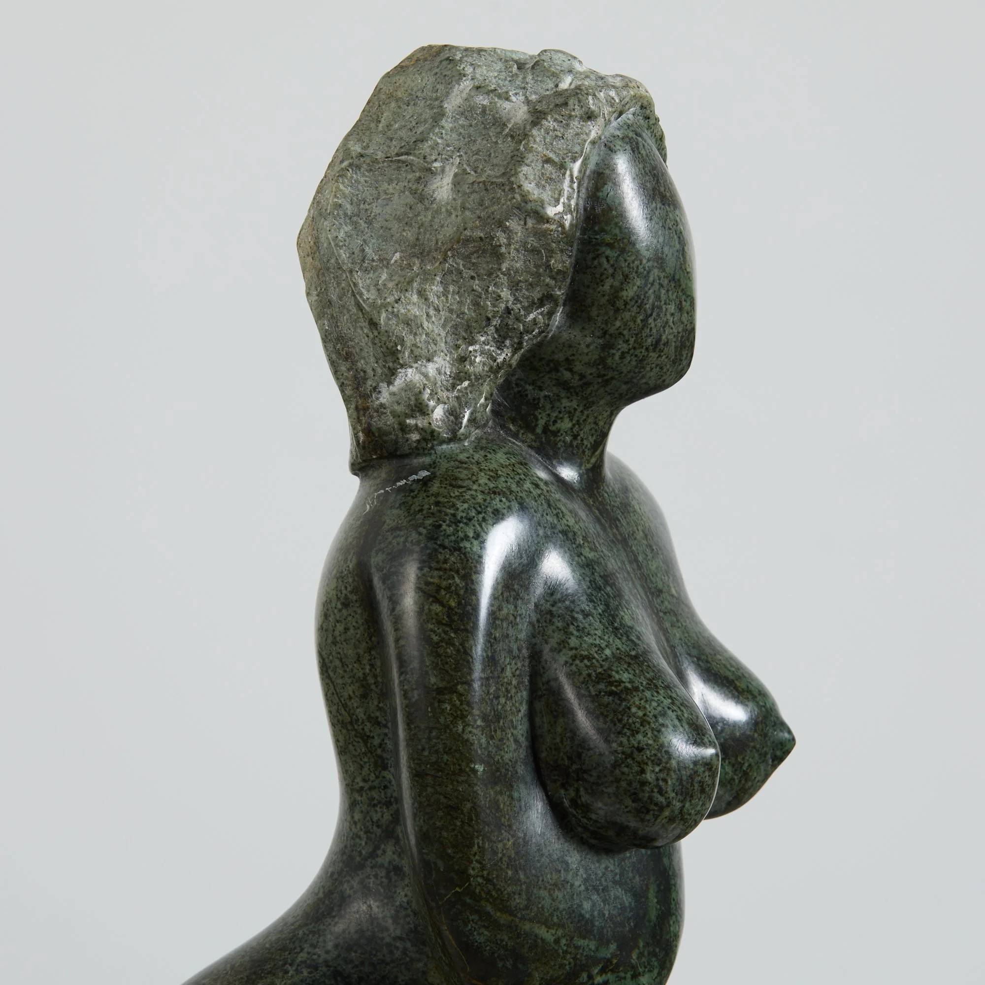 FIG027-05.jpg