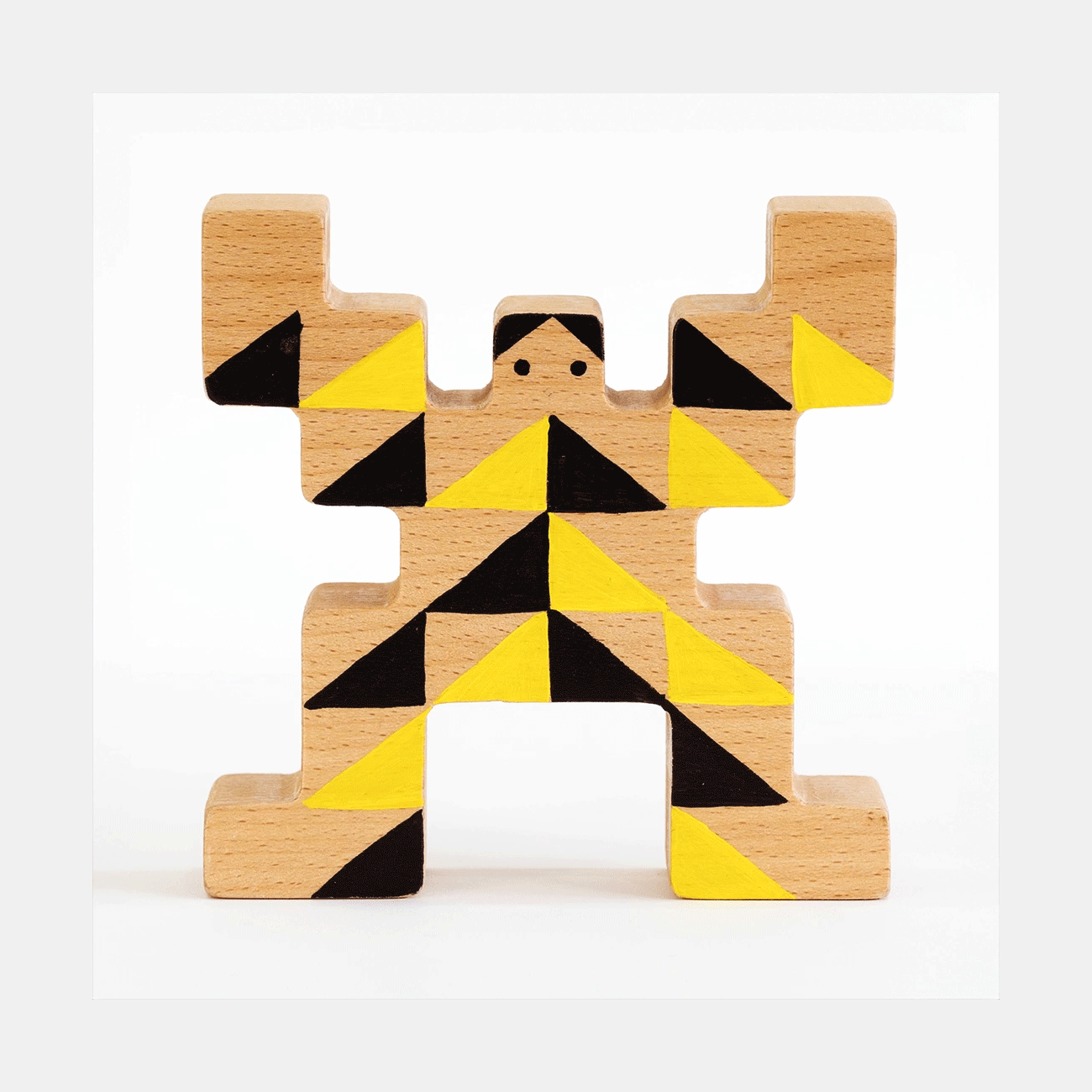 standingforhumanity-figure9-rotate.gif