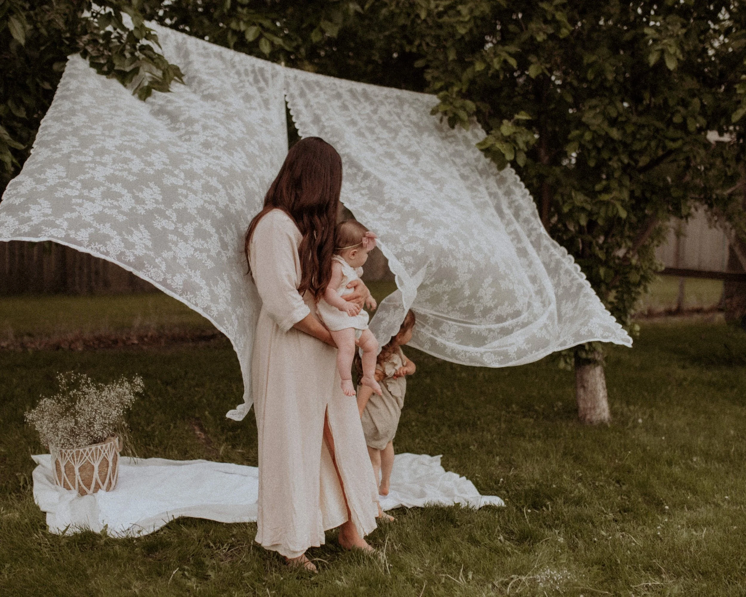 April, Amelia, & Aria (62).jpg