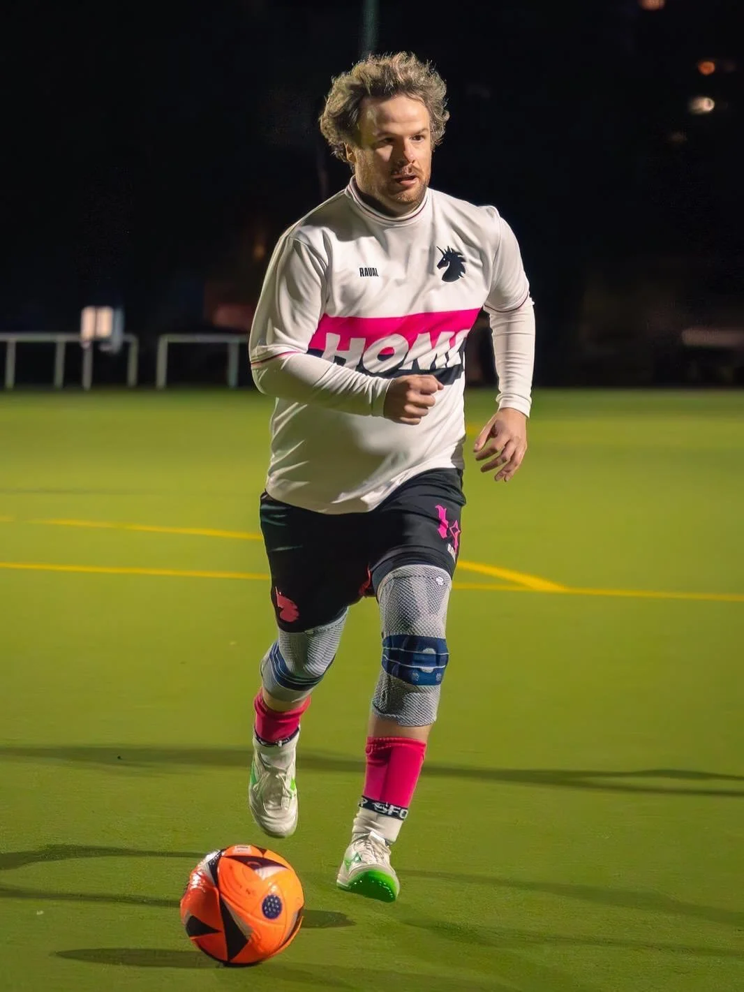 Views from our 7s&rsquo; tidy 2-0 win on Saturday in the Friedrichshain derby. Goals from @luisitofiestas and Bash. @chrisjcastle debut behind the camera. Cheers for a competitive match, @sgmedizin! 🤝