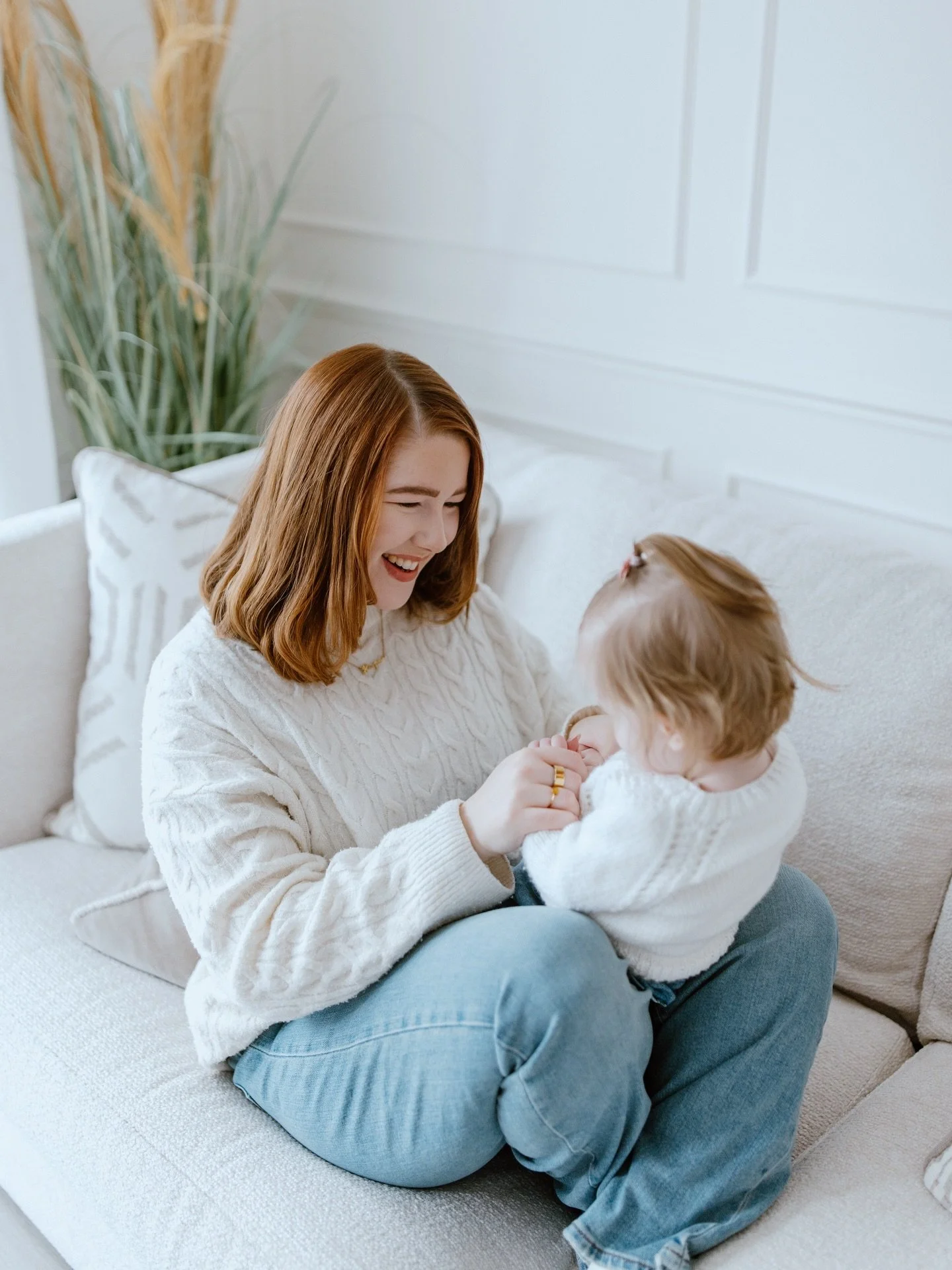 sweet mommy + me moments you get to keep forever 🥹🤍🫶 #essex #essexphotographer #braintree #halstead #familyphotography