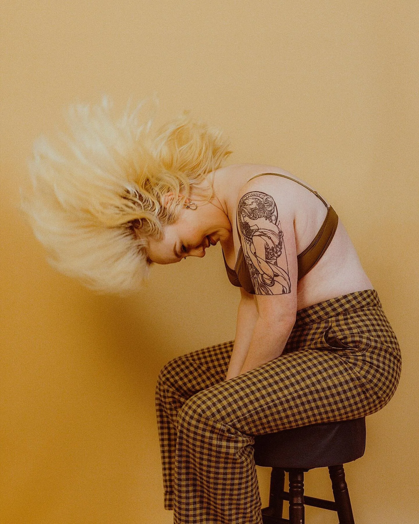 Describe this photo with one emoji 📣
.
.
.
.
.
.
.
.
.
.
#creativeportraits 
#creativeportraiture 
#creativeportraitphotography 
#creativeportraitsession 
#atlantaphotographer 
#portraitphotographer 
#gaphotographer 
#georgiaphotographer
#georgiapor