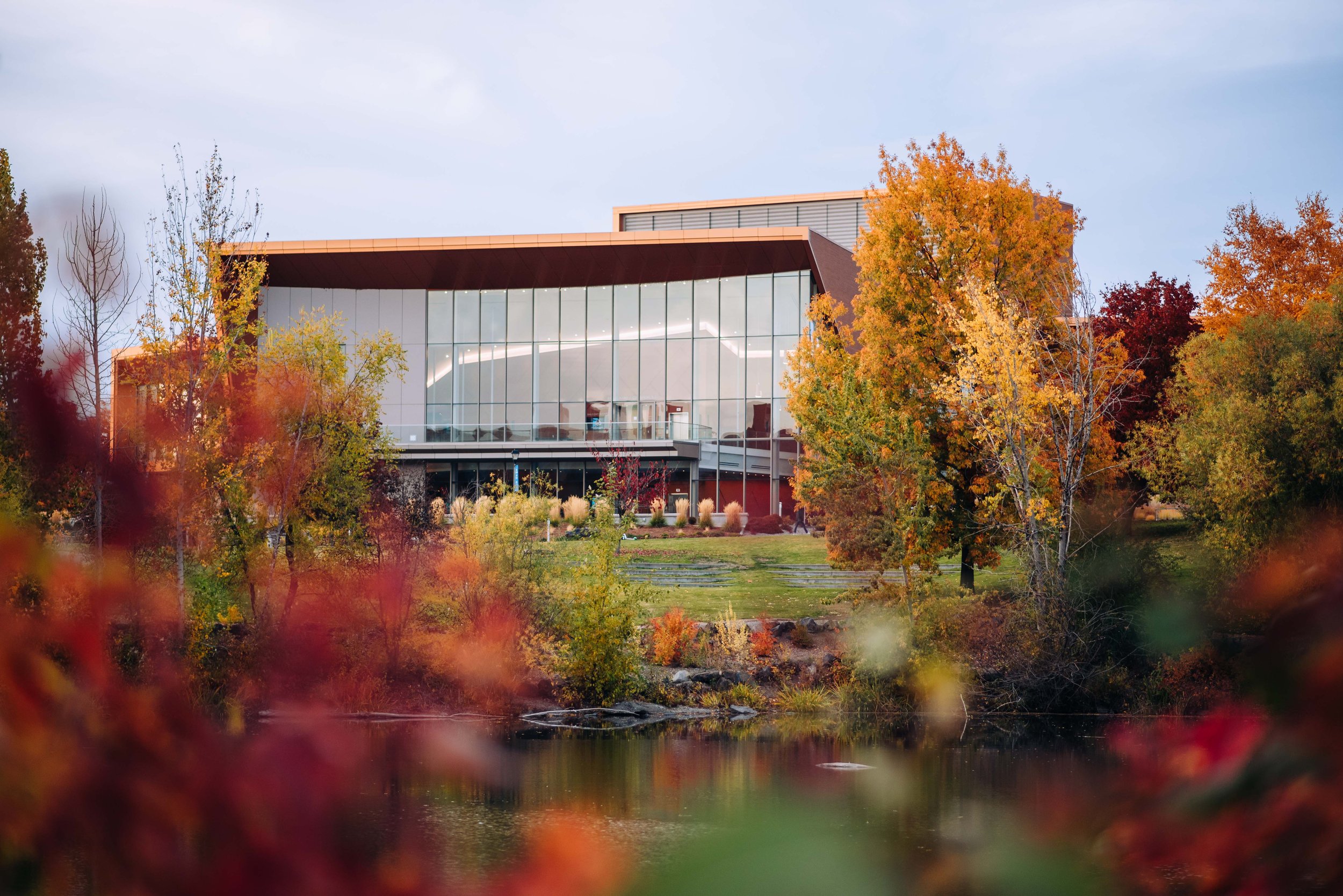 2021-1103 Fall Campus Shots WEB -CMcInelly-10.jpg