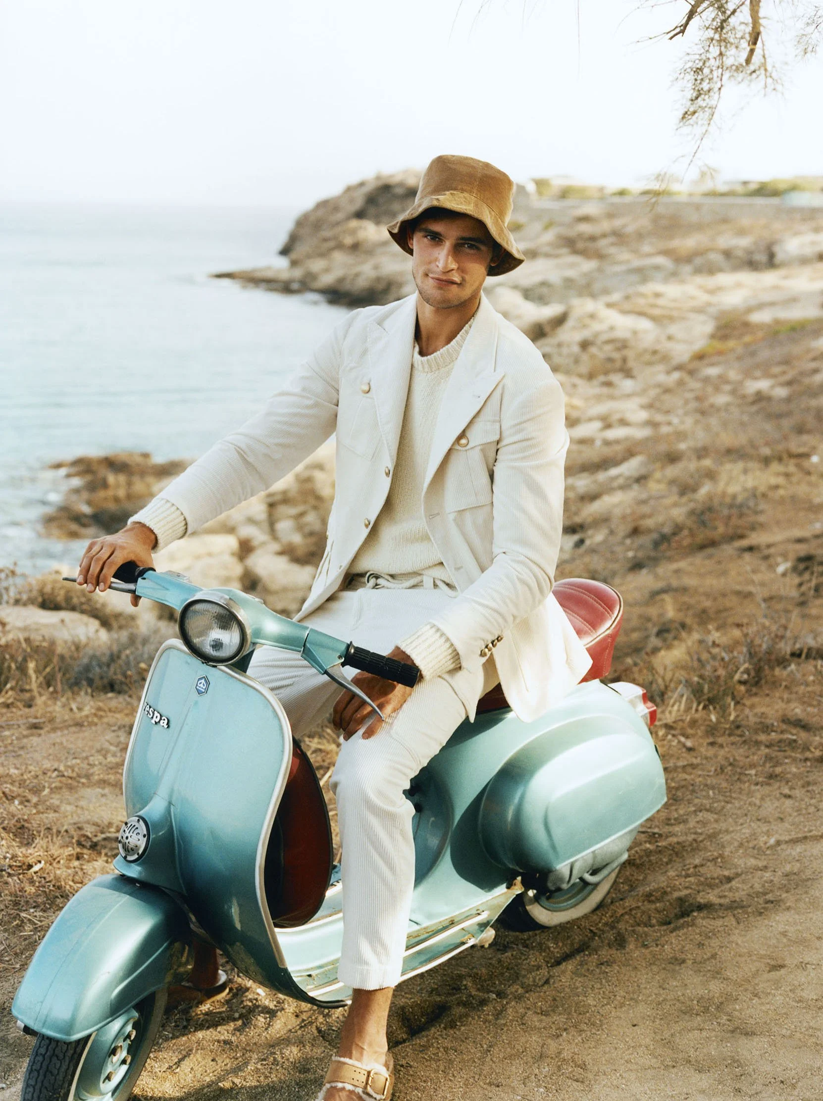2348_JHK_TELEGRAPH_LUXURY_08_F2.jpg