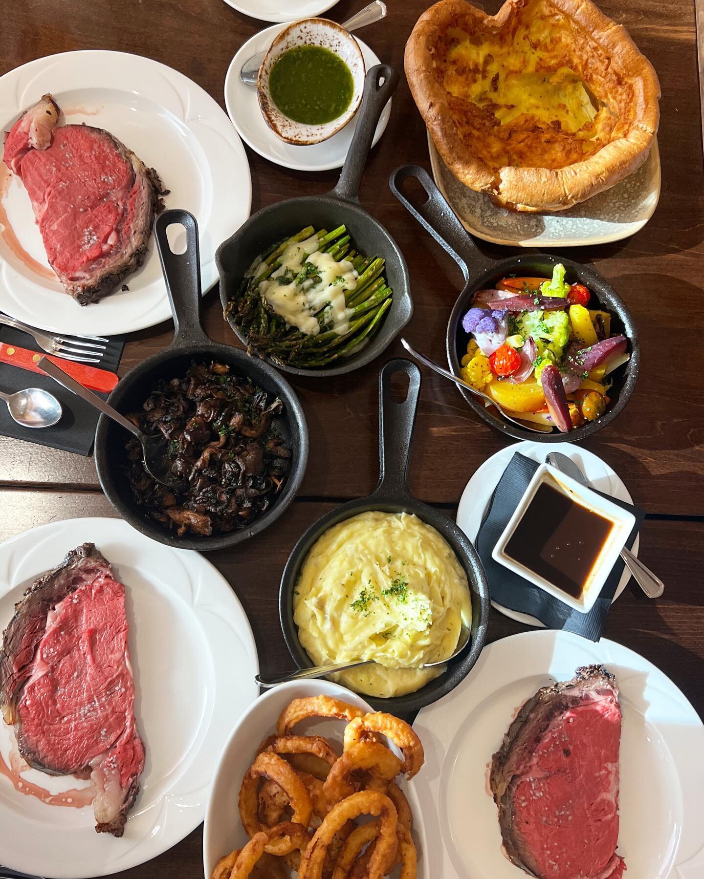 PRIME RIB SUNDAYS - RESERVATIONS NOW OPEN FOR MAY 7&hellip;.$35 per person &bull; 10oz. Prime Rib &bull; Chef&rsquo;s choice potato and two vegetables &bull; ADD ONS include GIANT yorkie, onion rings, salads and mushrooms! BOOK NOW ON OPENTABLE! #yeg