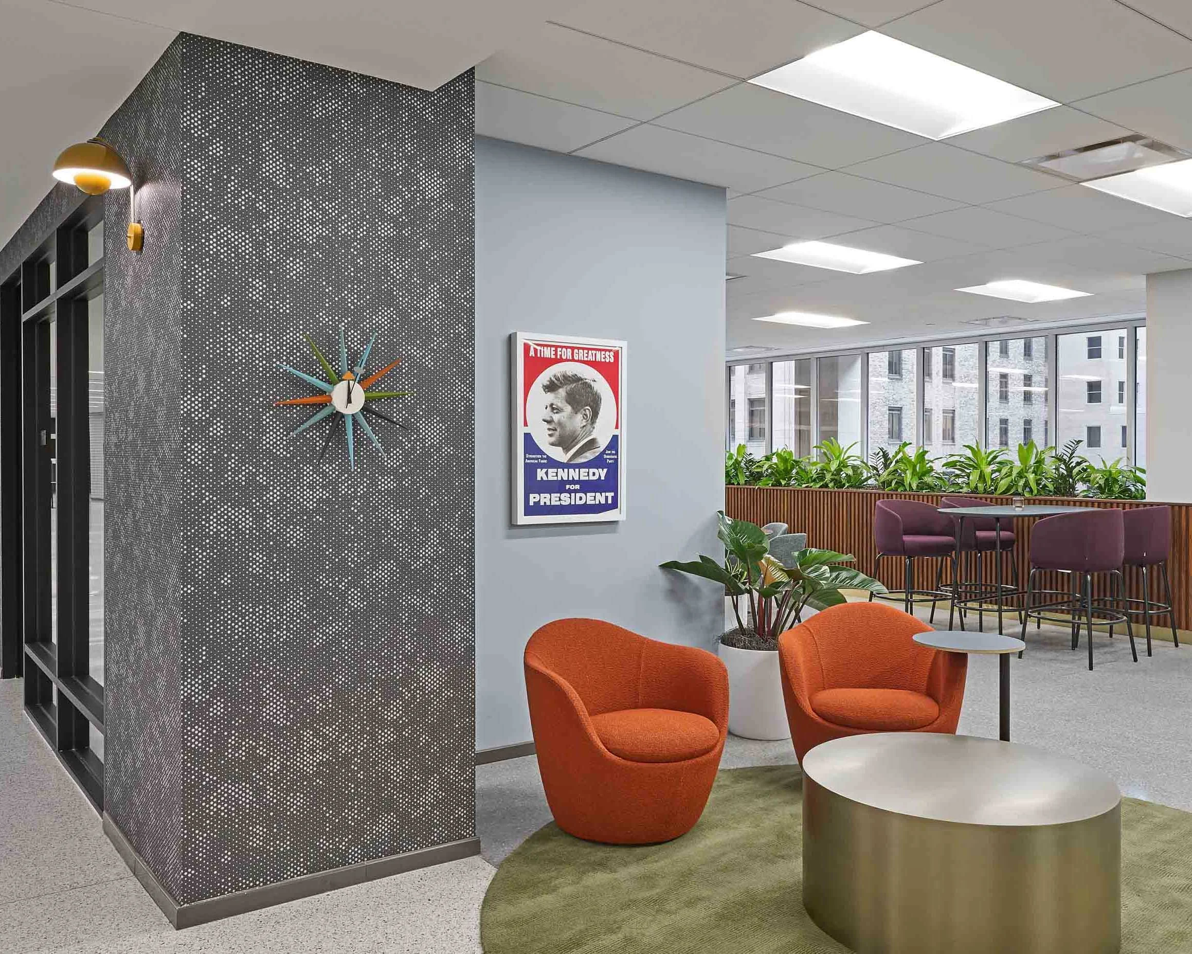 Modern flexible workspaces at Northstar Center Minneapolis.