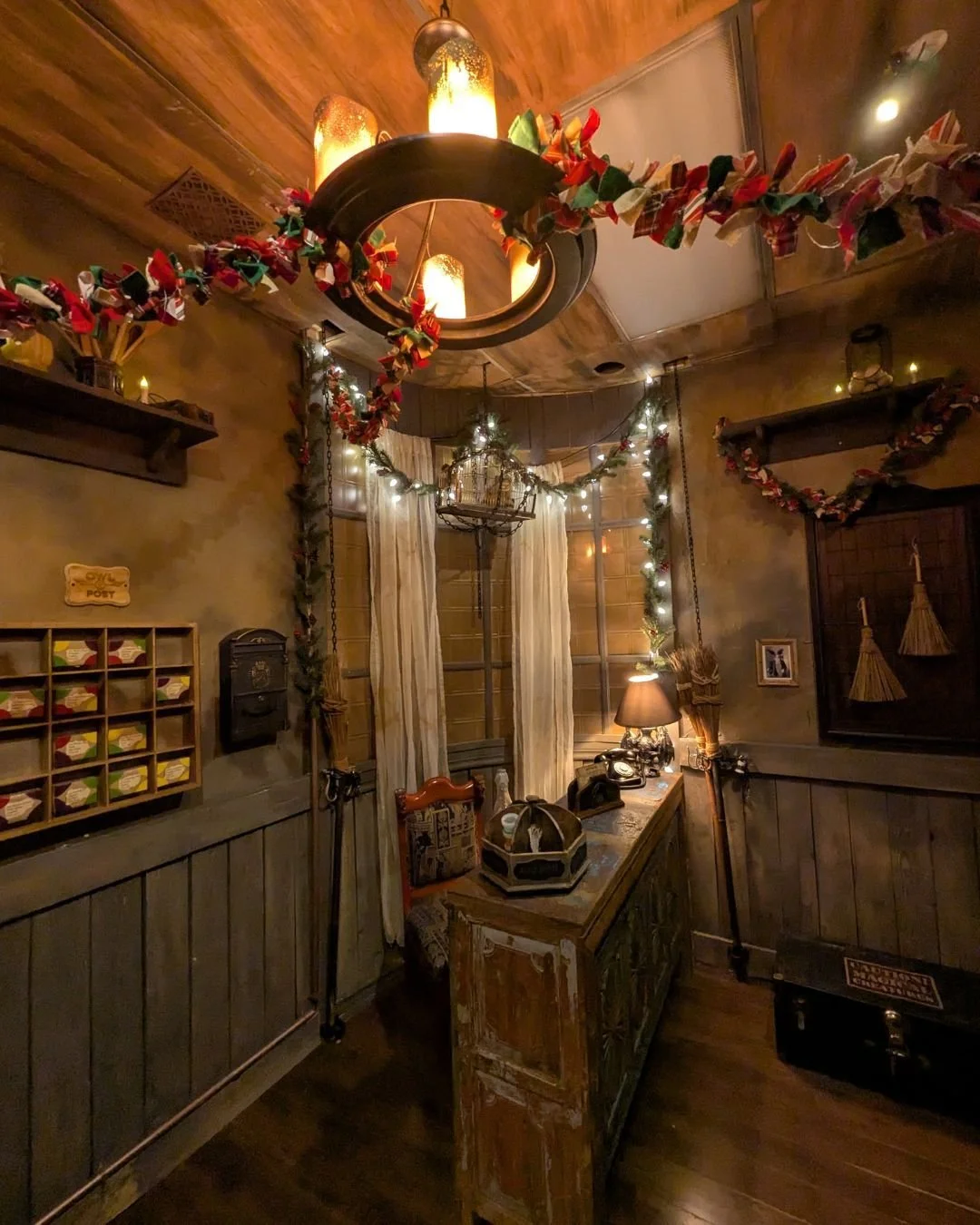 ✨🧙&zwj;♂️🎄 Walden&rsquo;s Wizarding Shop is feeling extra magical this month!
Looks like Walden has decked the shop for the Holidays &mdash; and the forces of evil don&rsquo;t stand a chance against all this festive cheer! ❄️🔮

Bring your family f