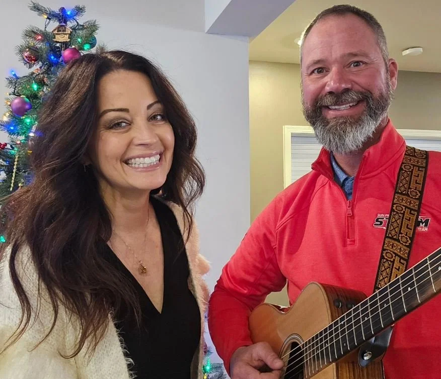 Capture John Michelle Snip 2.JPG