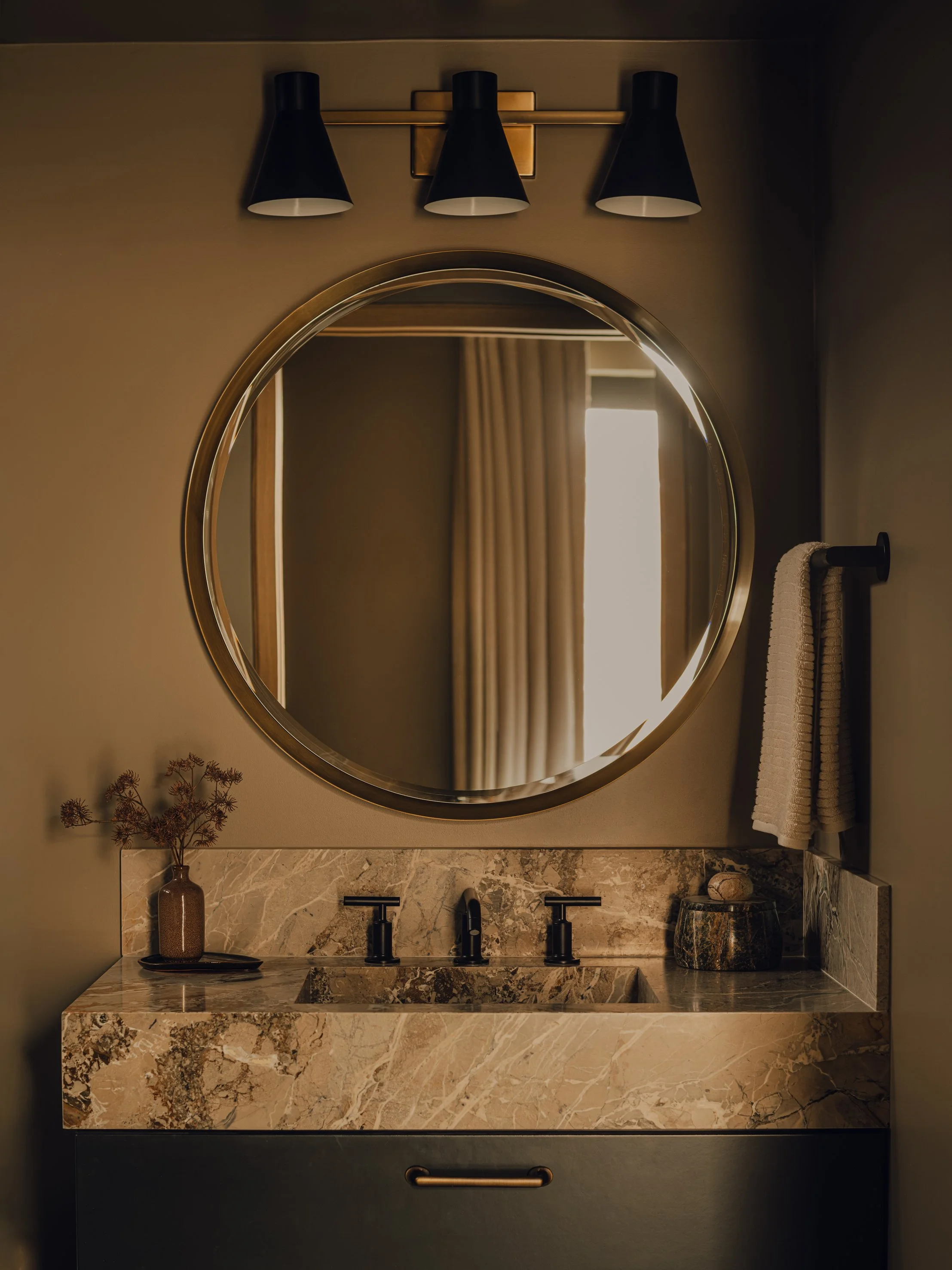 DAUB2109-Edit.jpg