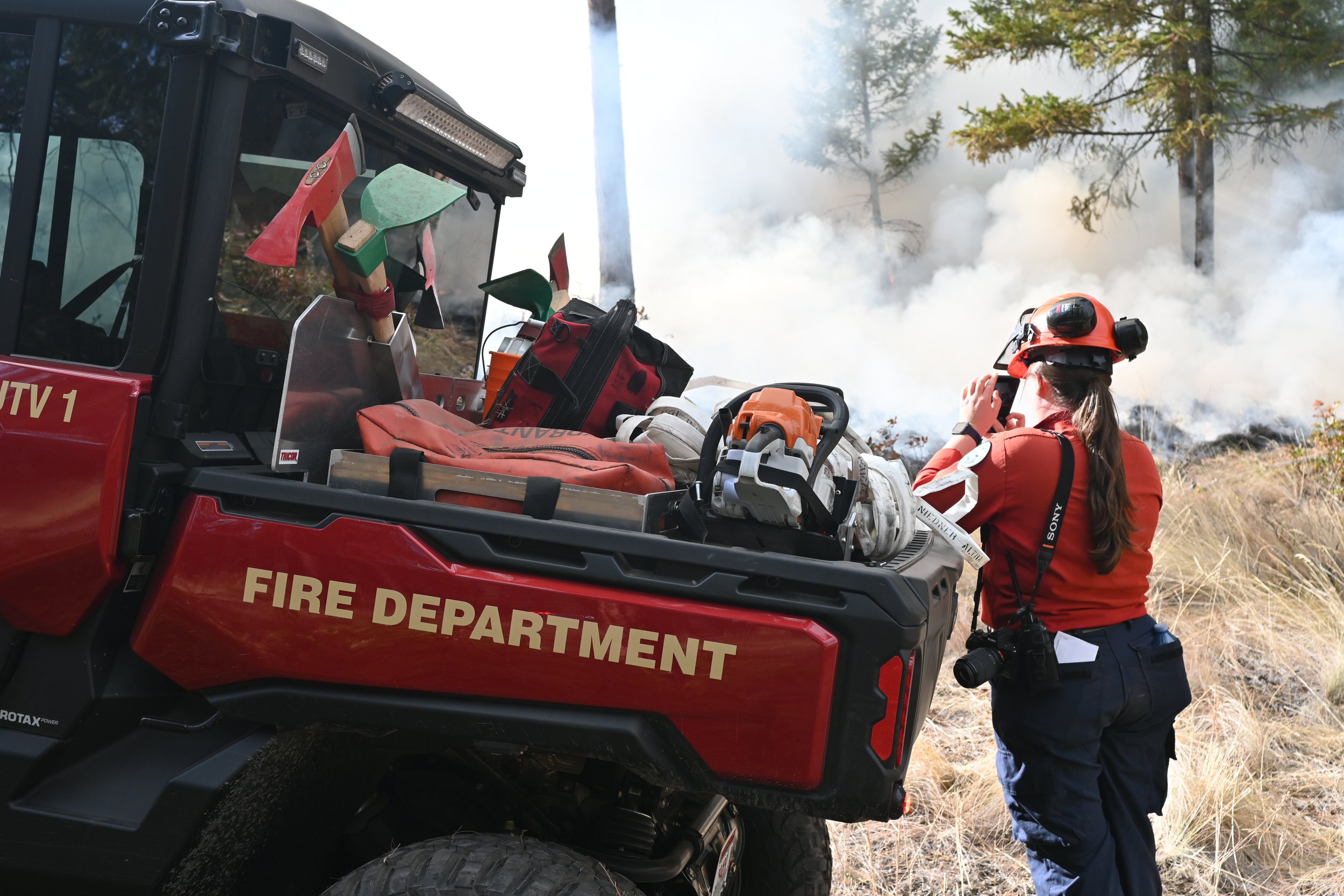 25 Kelowna Knox Mtn Media Oct 03 (28).JPG