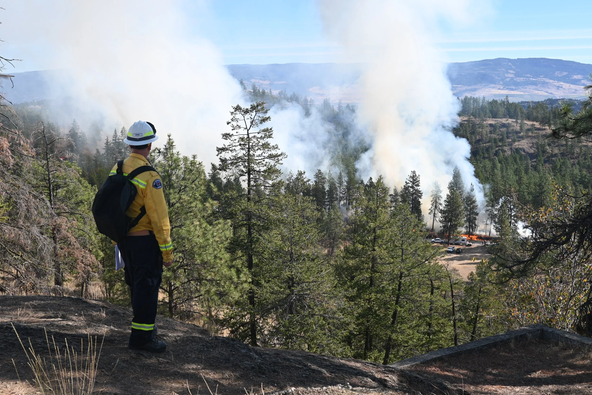 25 Kelowna Knox Mtn Media Oct 03 (1).JPG