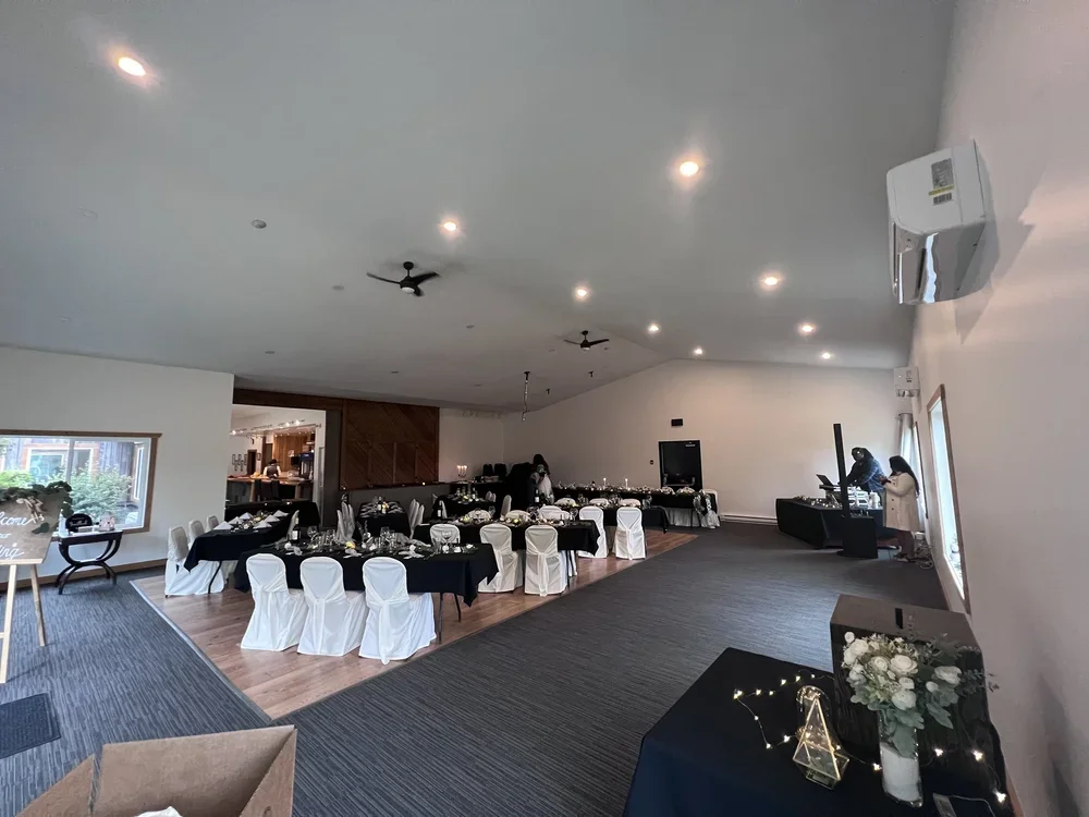 Banquet Room Wedding 3.webp