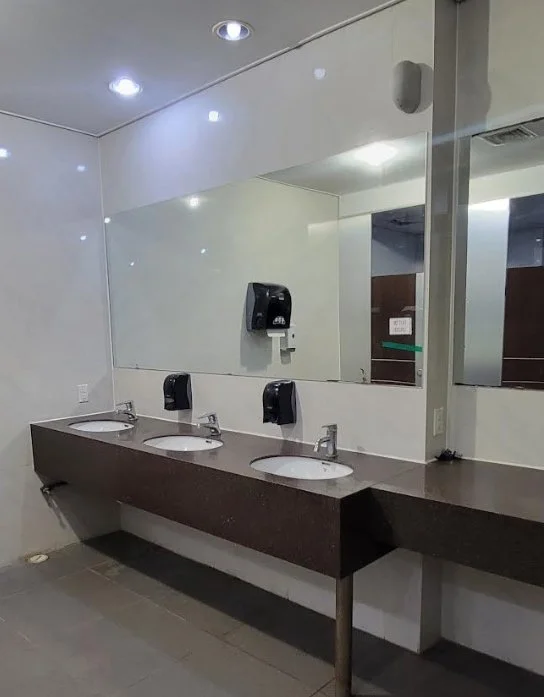 Commercial Property — Sandy's Realty