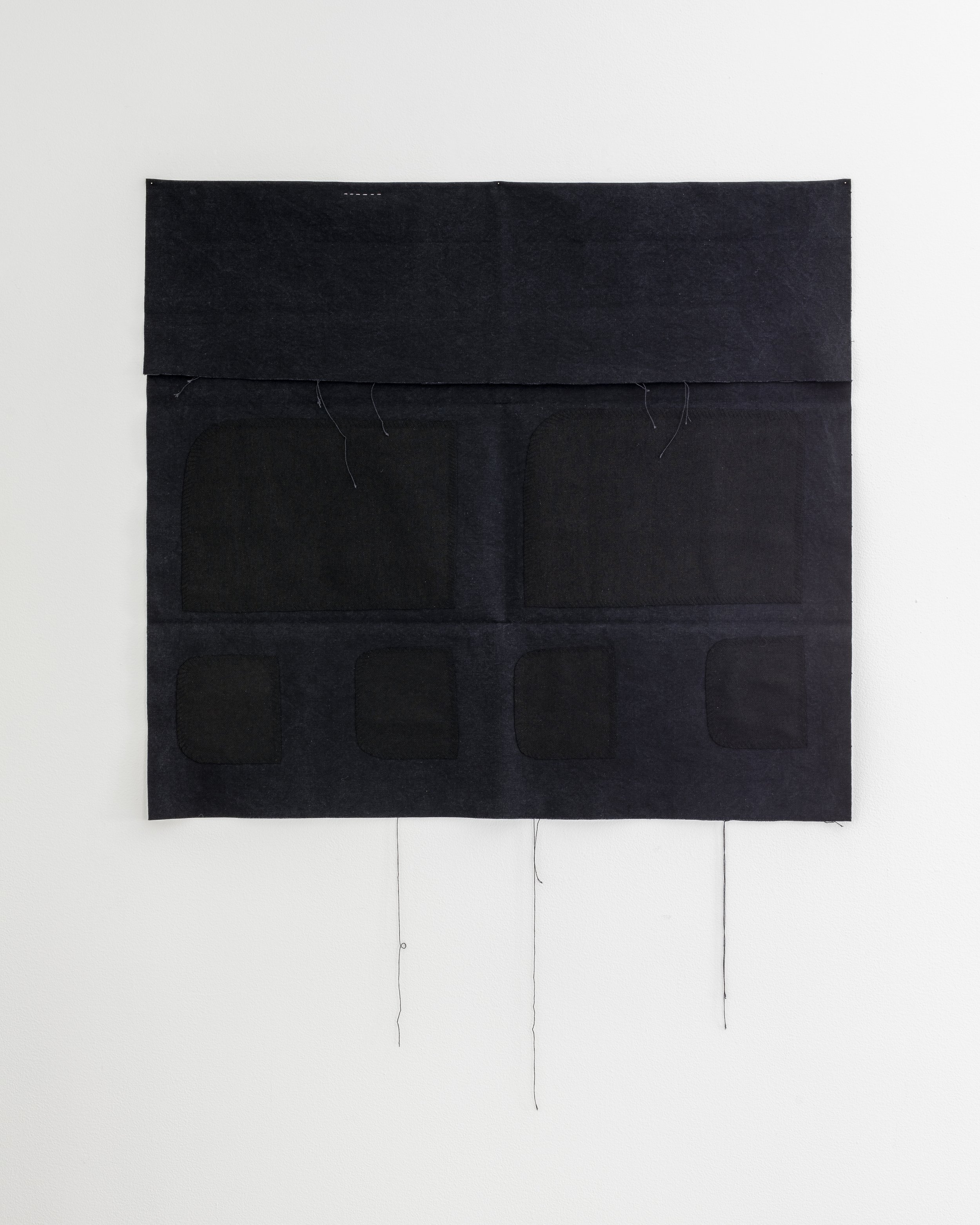 Shadow Pockets,
2024
Canvas, wool
92,5 x 84 cm