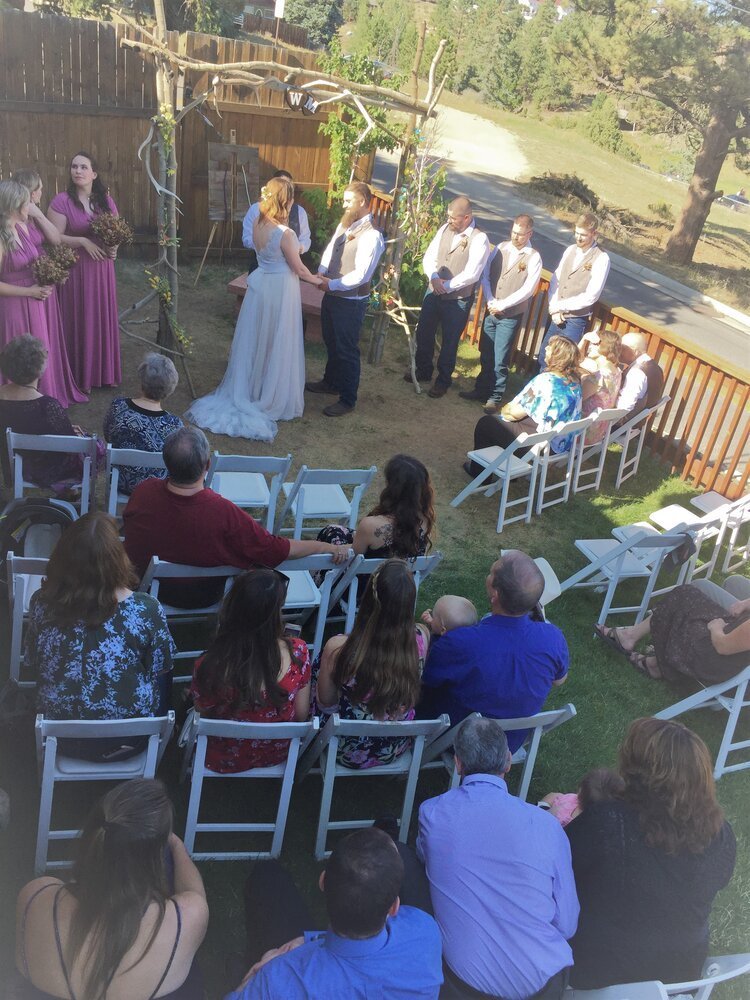 Bristlecone+Inn+Lawn+Ceremony.jpeg