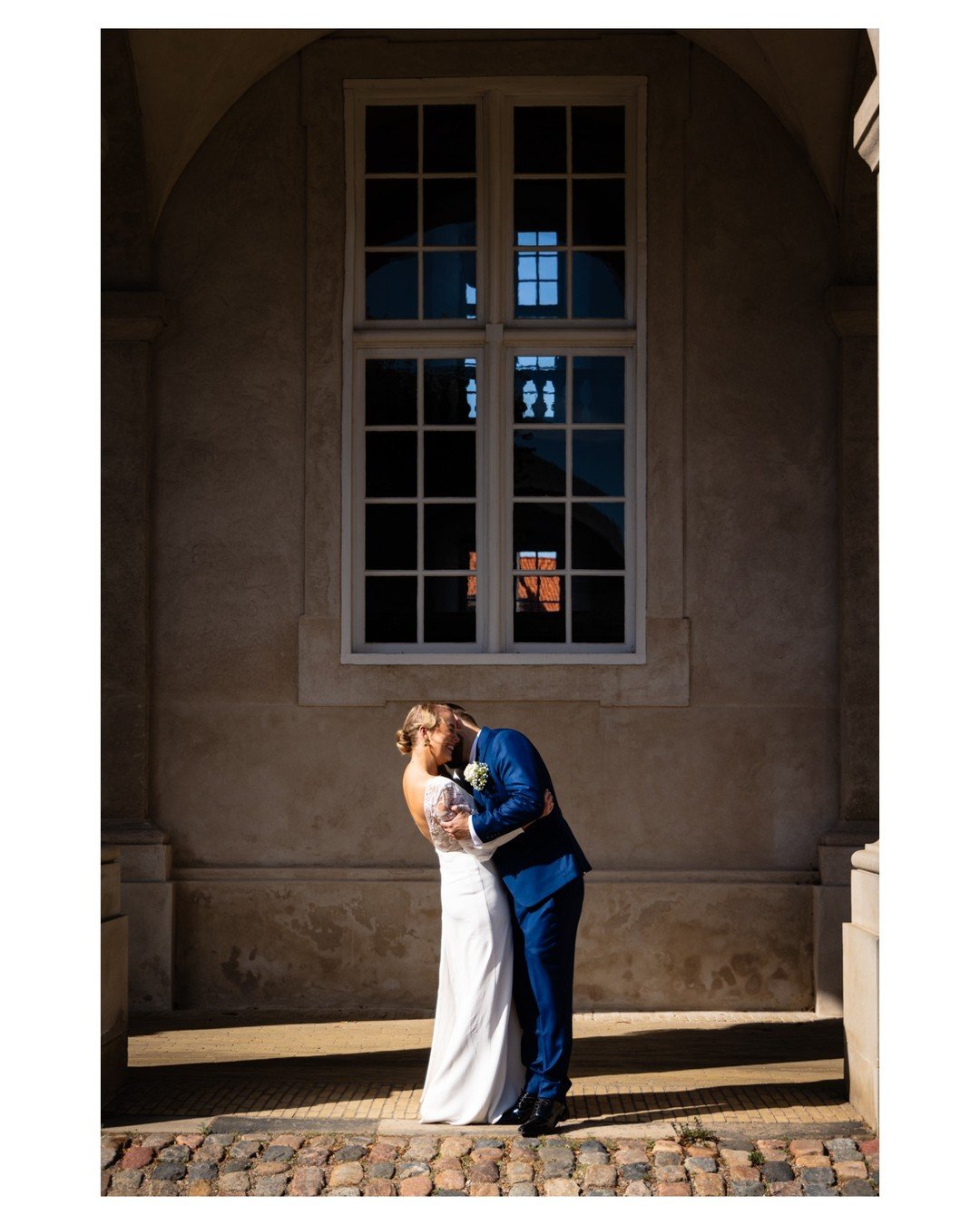 🫧🫧🫧🫧
.
.
.
#bryllup #bryllupsfotograf #bryllup2024 #vielse
#weddingphotos #weddingpictures #weddingday
#loveauthentic #marriage #bride #shesaidyes
#artweddingphotography #weddingphotography
#modernwedding #realwedding #weddinginspiration
#destina