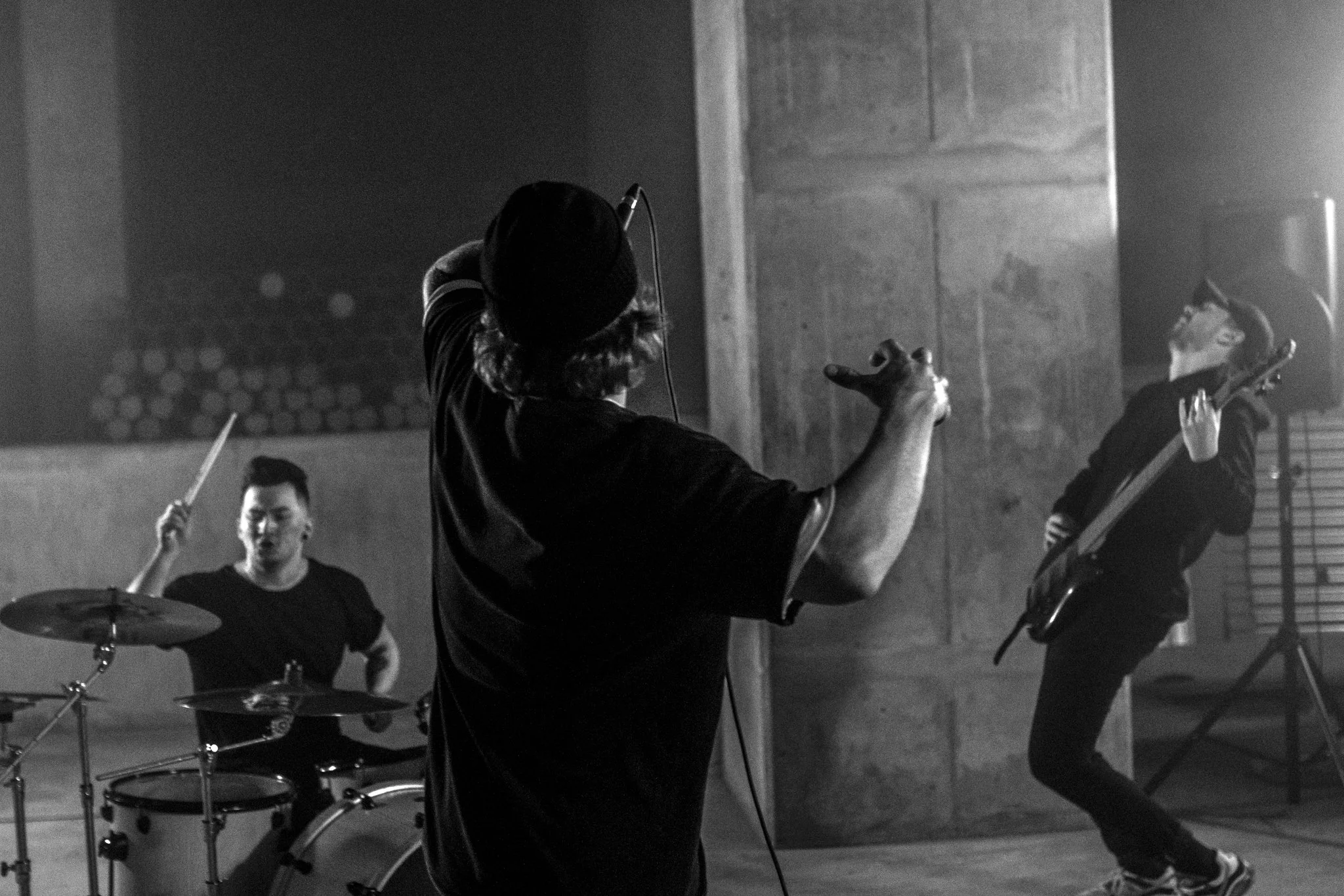 Bite down 2048 black and white_25.jpg