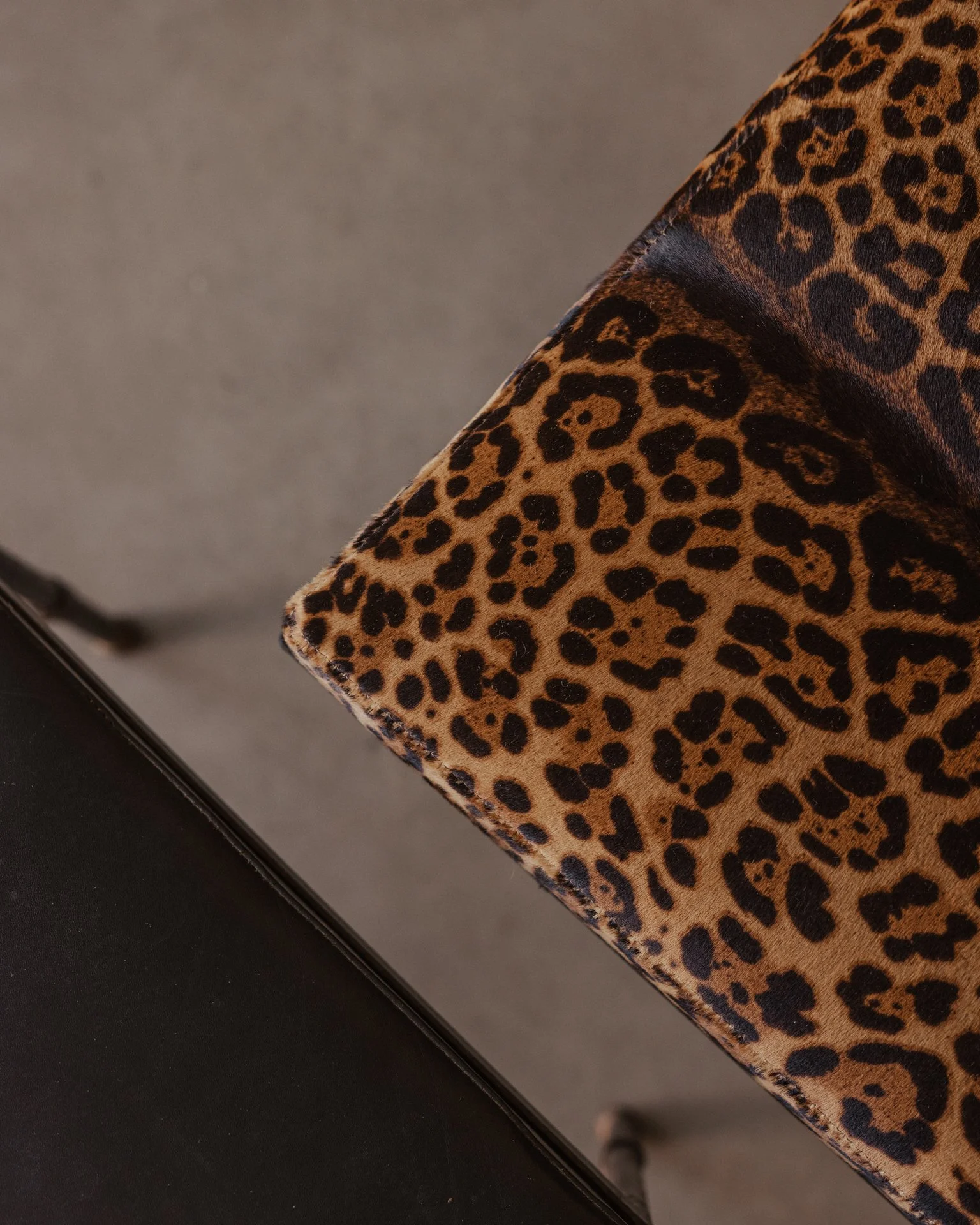 Postmodern Luigi Serafini Suspiral chair with leopard-print seat