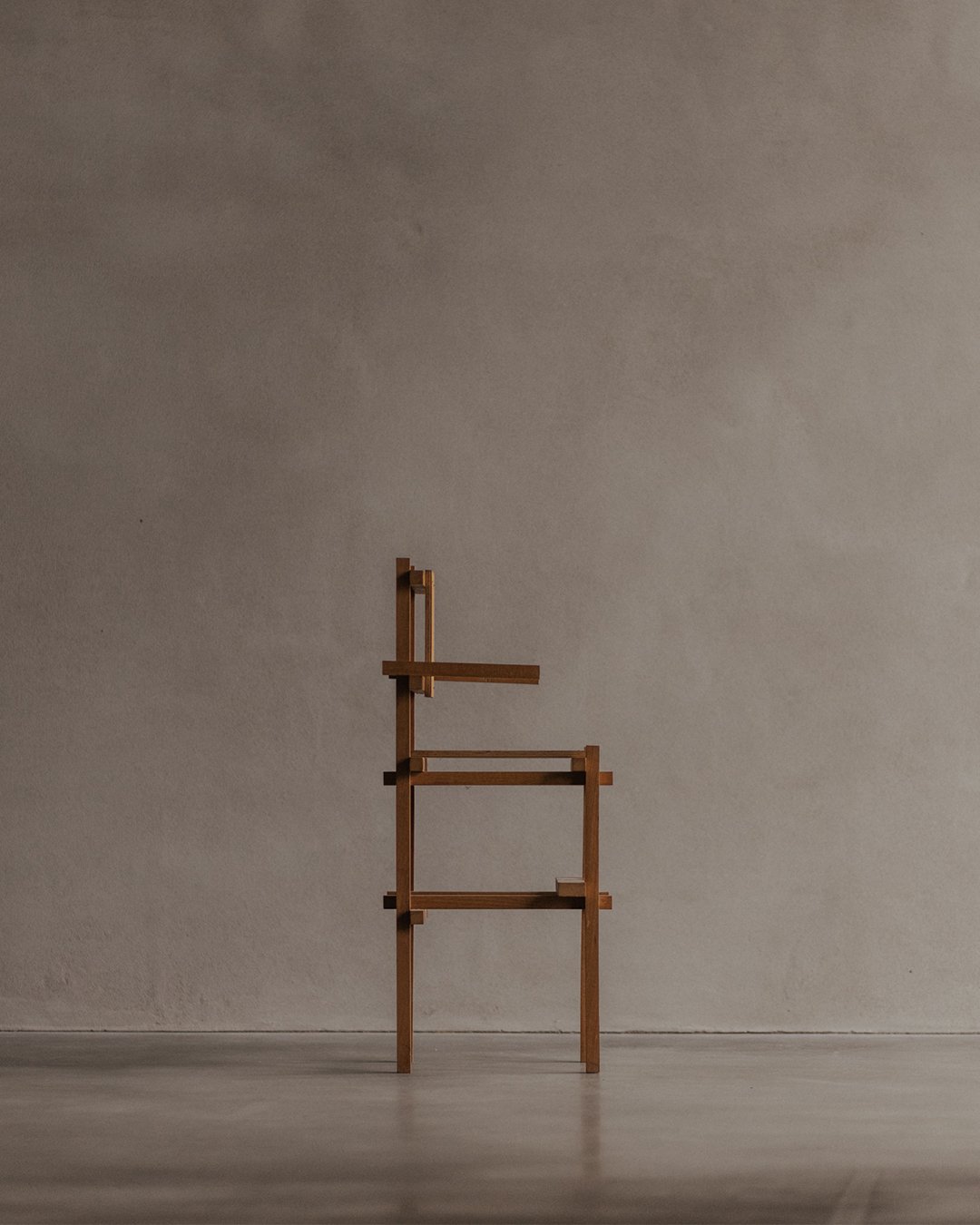 children's chair in the manner of Gerrit Thomas Rietveld made of wood