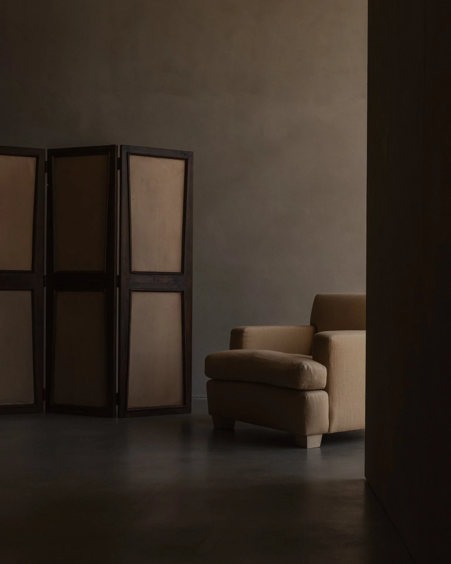 Pair of Club Armchairs after Jean-Michel Frank and Adolphe Chanaux, Butter Yellow Belgian Linen Giorgio Armani Peter Marino