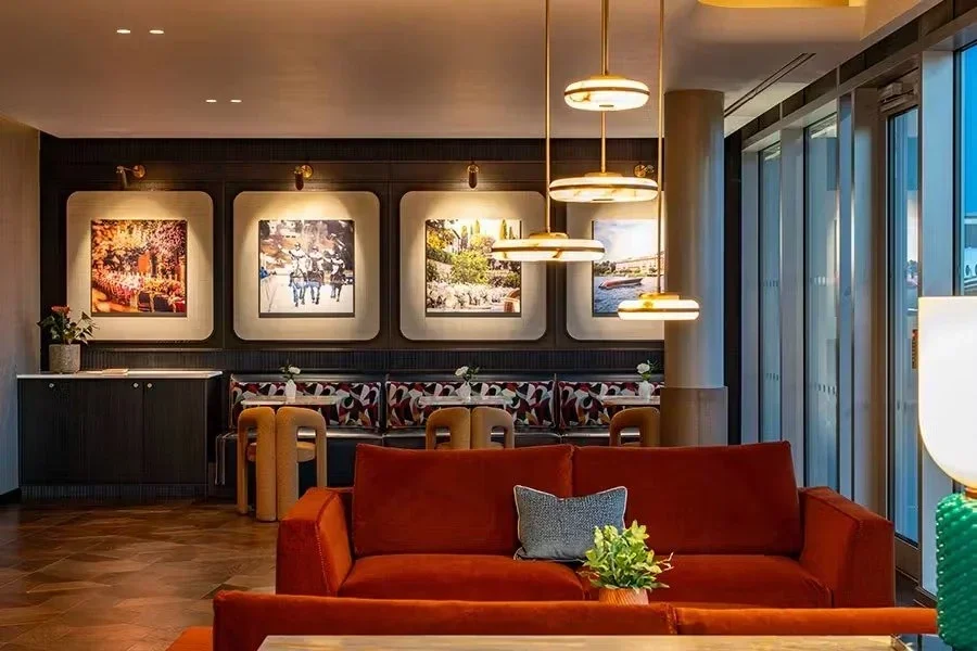 Bar and seating area in the Flexjet FBO terminal at Farnborough Airport