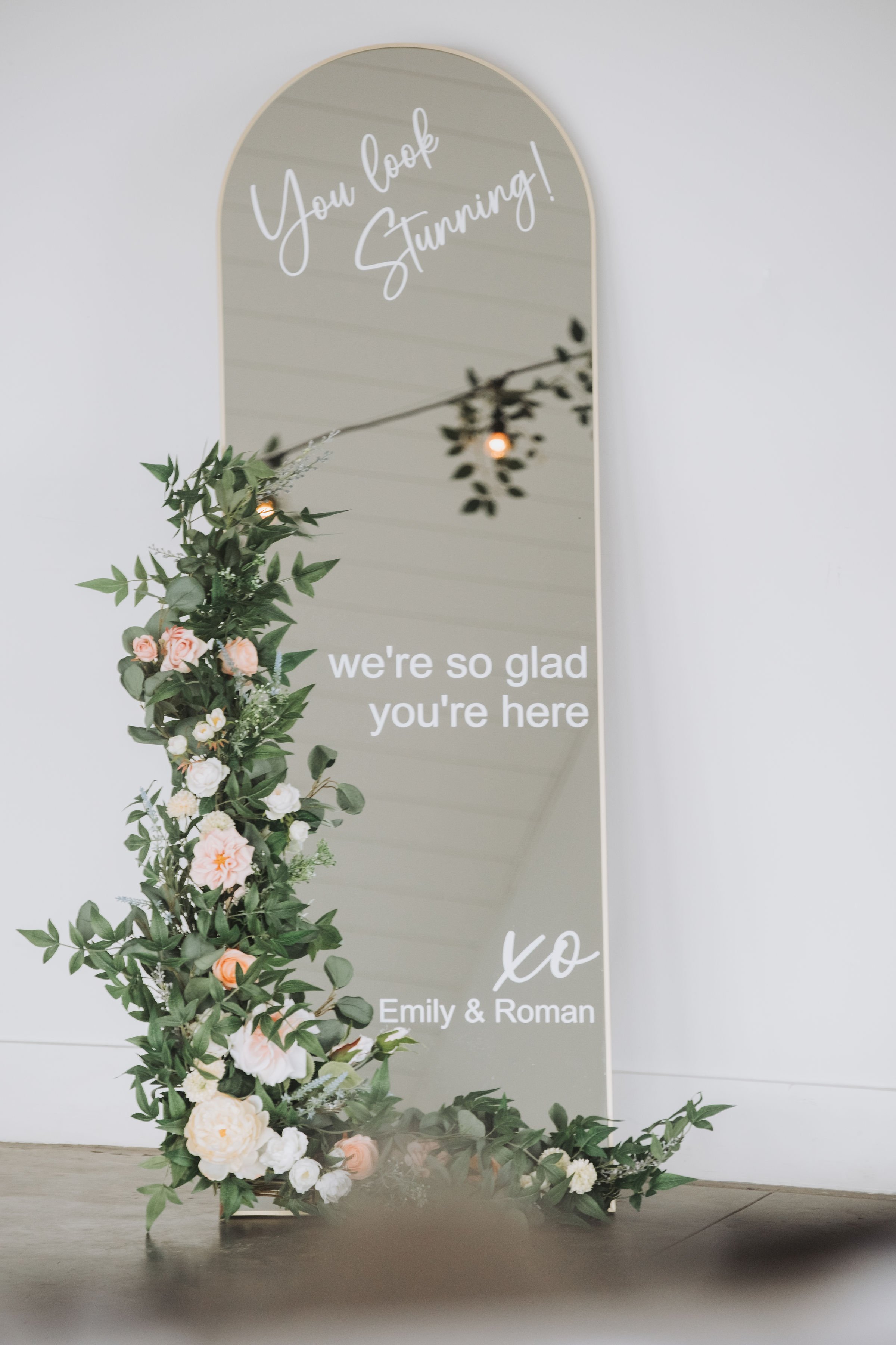 SIGNAGE