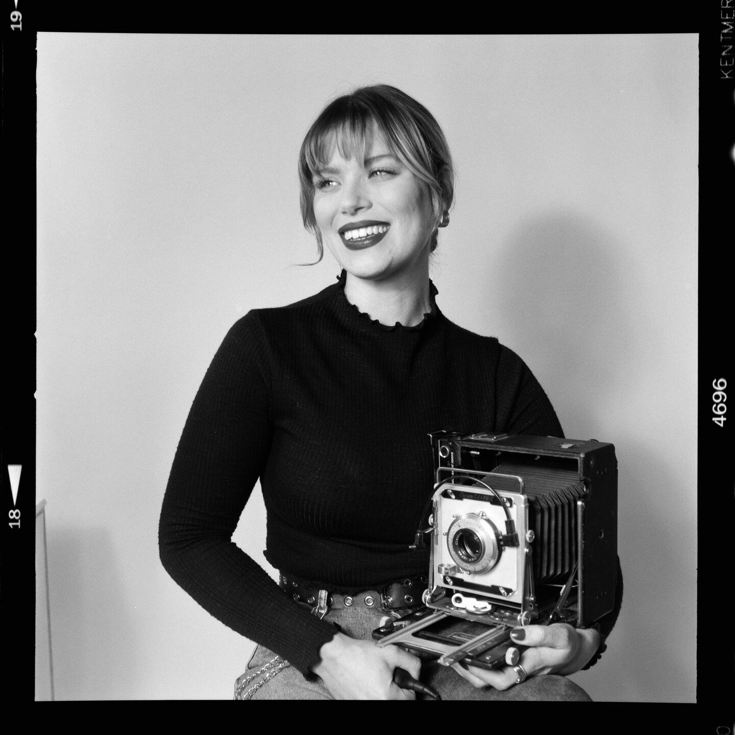 Today's Resident Artist Feature is: Emily Swift! 📸🎞️

In the depths of her darkroom, she embarks on a journey exploring the intersection of history and creativity. Her medium is film, and her studio serves as a sanctuary where she crafts visual nar